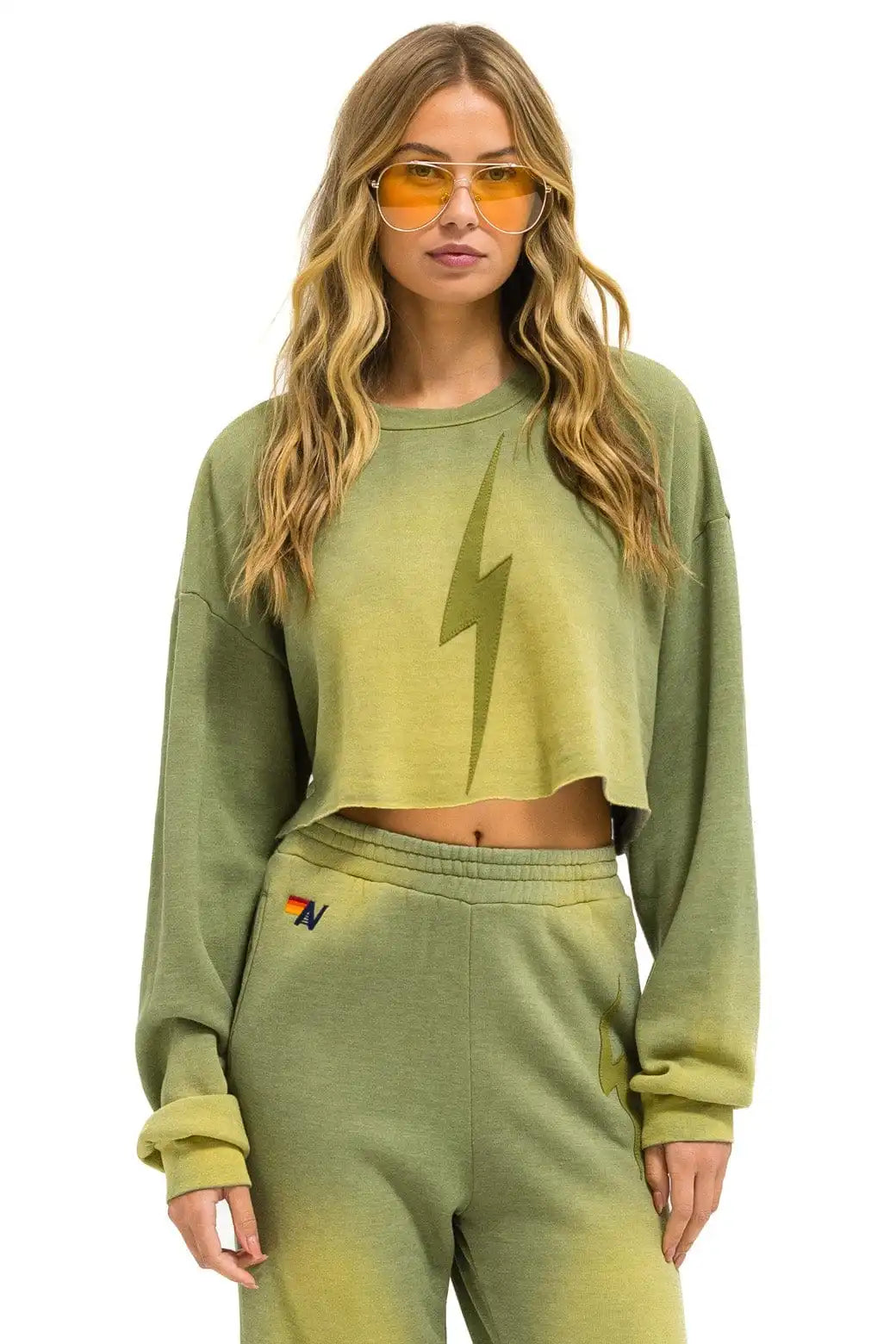aviatornationhoodie.it.com