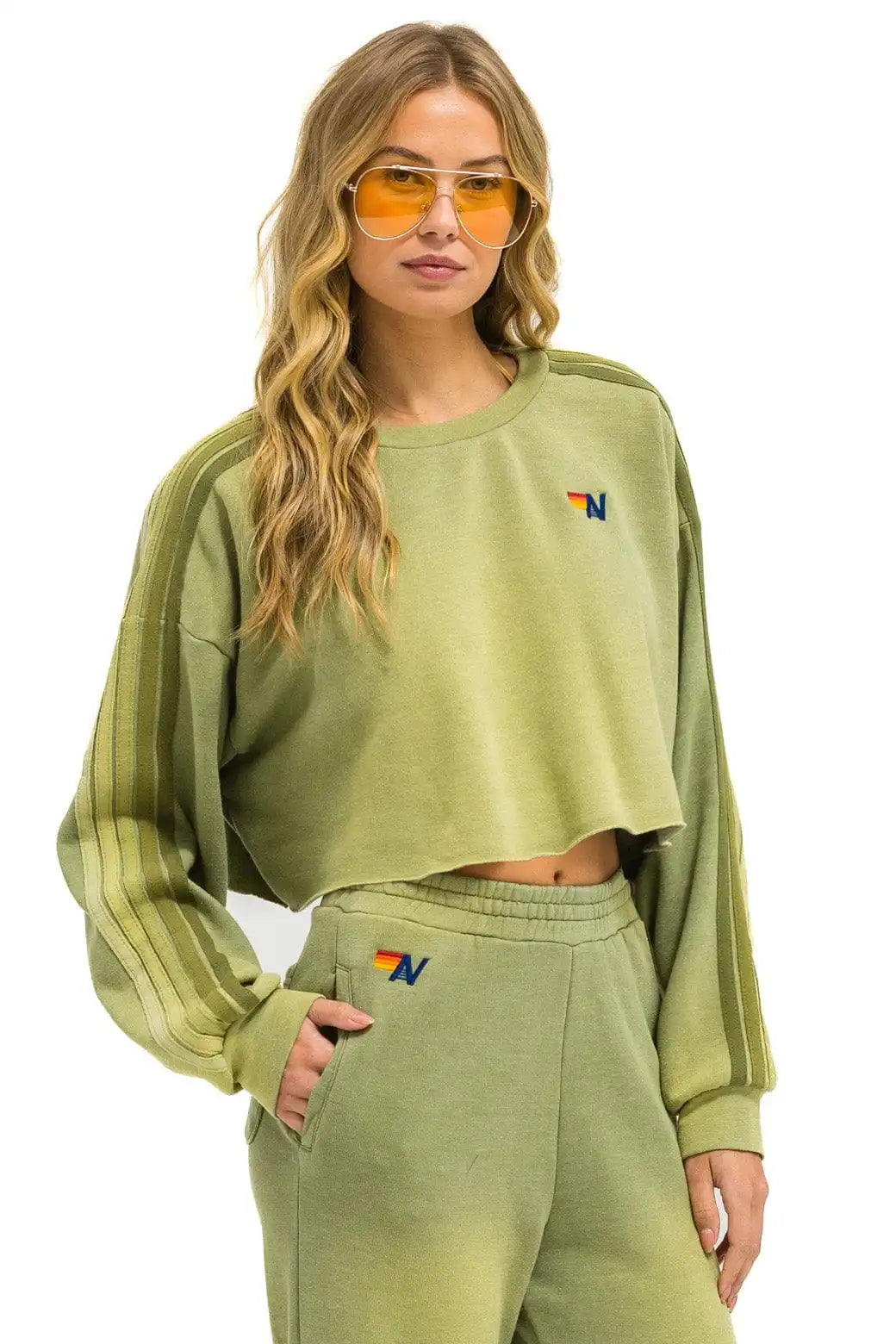 aviatornationhoodie.it.com