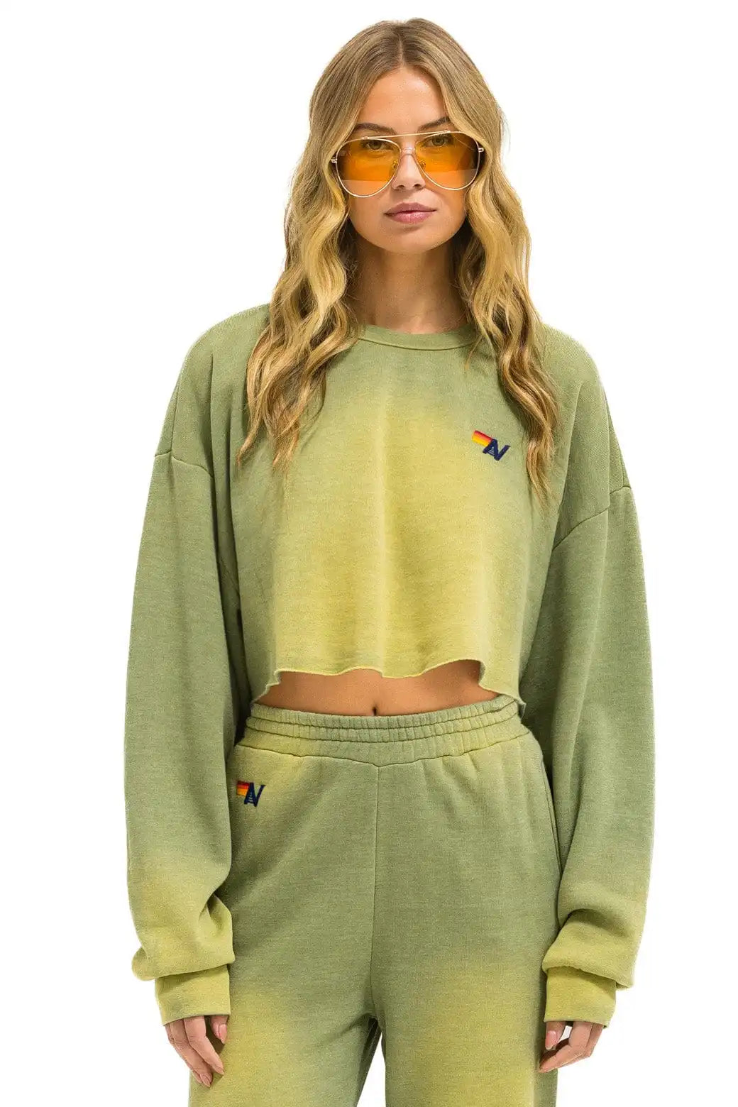 aviatornationhoodie.it.com