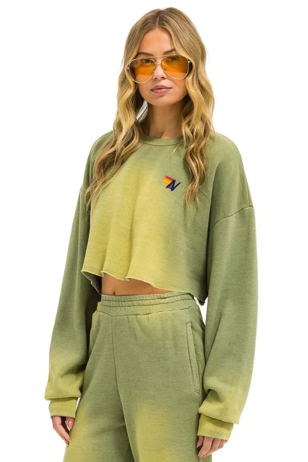 aviatornationhoodie.it.com