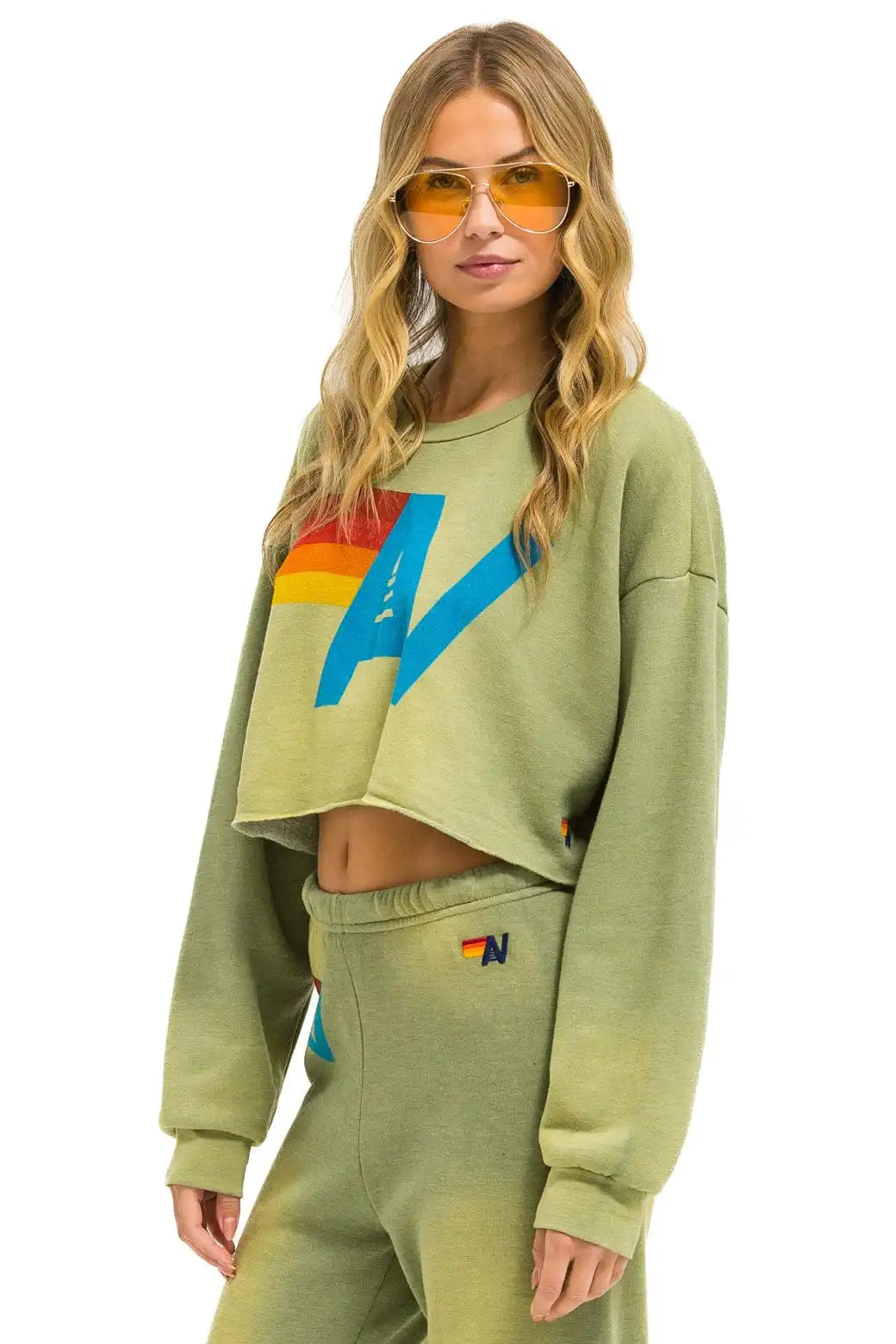 aviatornationhoodie.it.com
