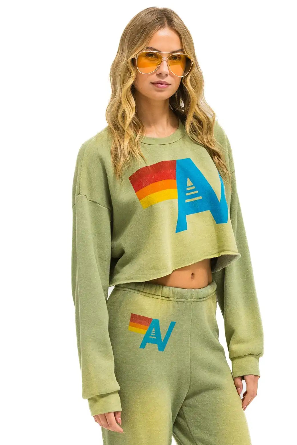 aviatornationhoodie.it.com