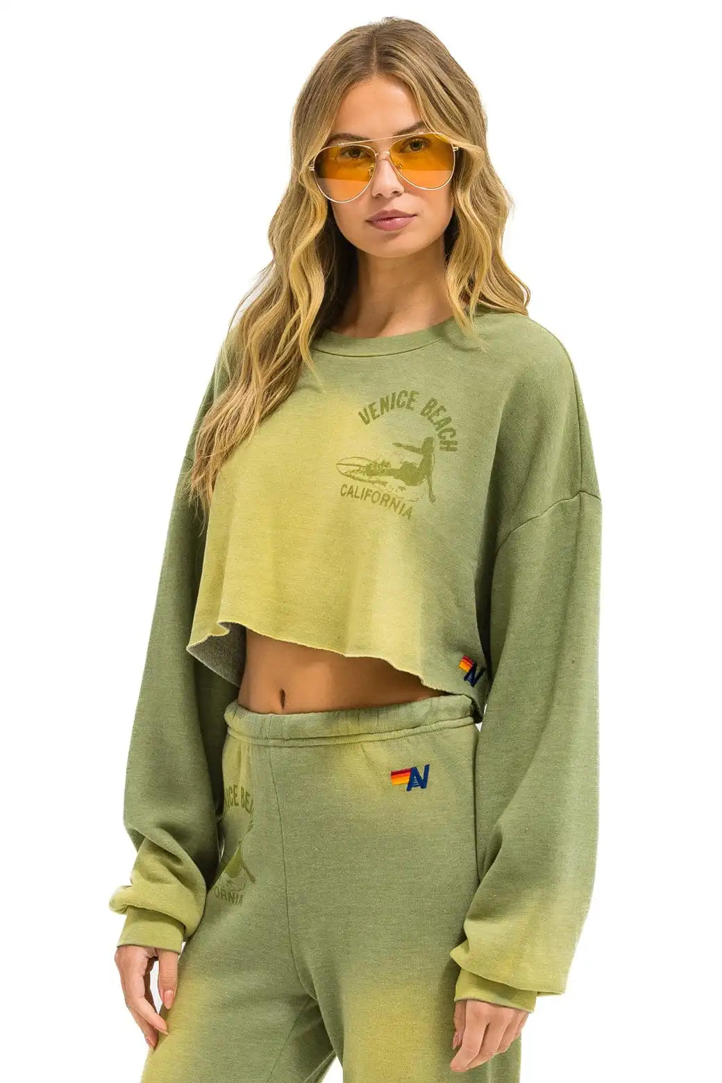 aviatornationhoodie.it.com