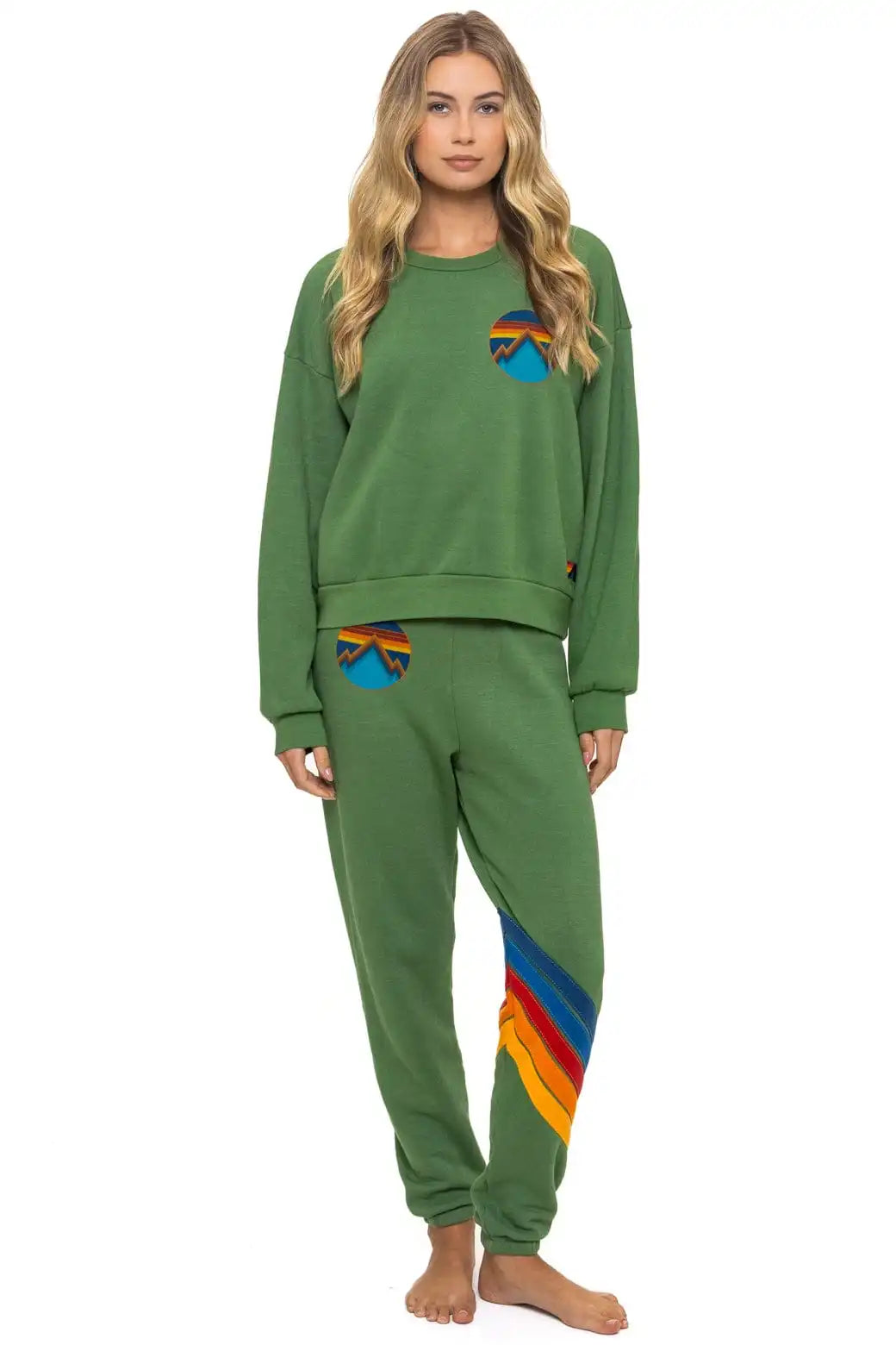 aviatornationhoodie.it.com
