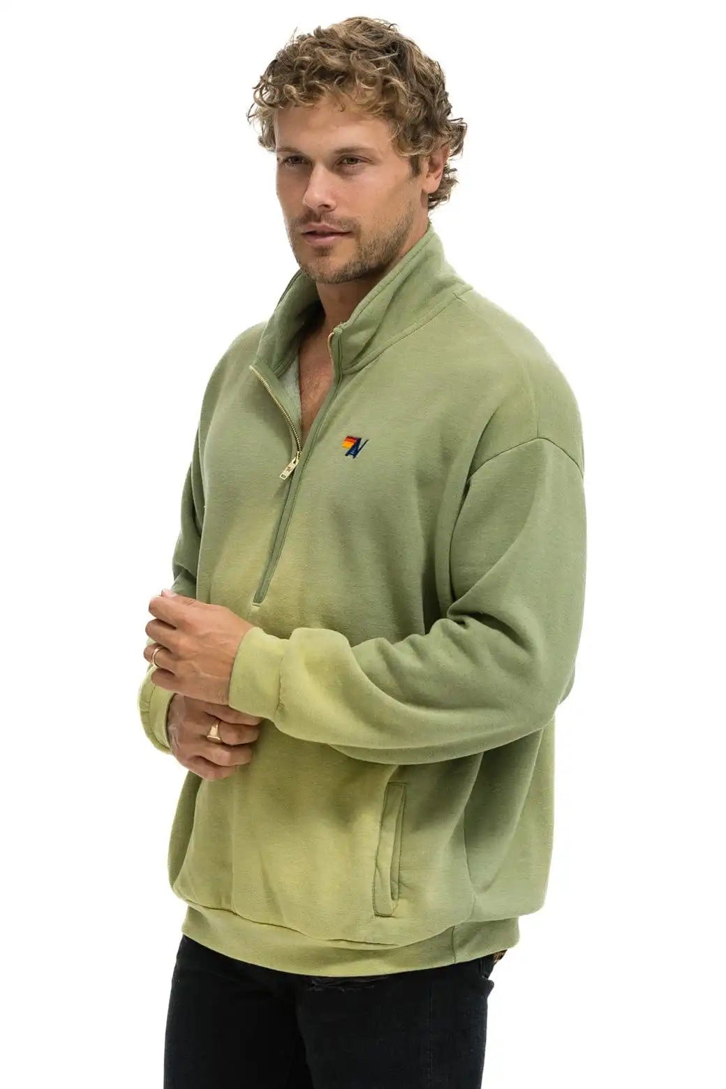aviatornationhoodie.it.com