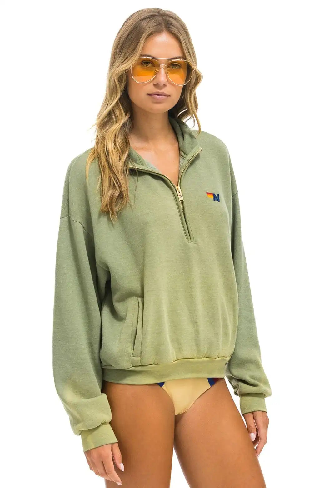 aviatornationhoodie.it.com