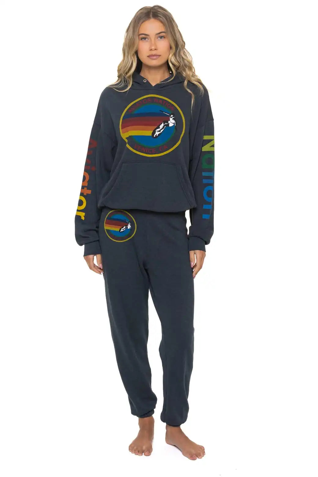 aviatornationhoodie.it.com