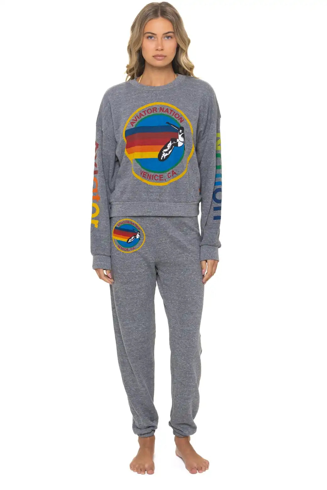 aviatornationhoodie.it.com