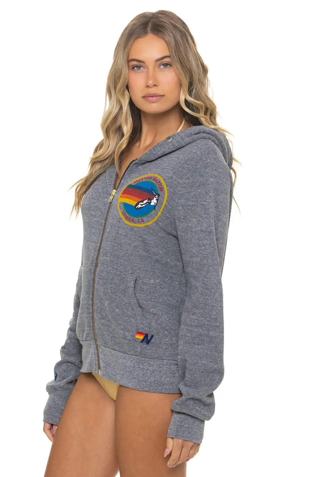 aviatornationhoodie.it.com