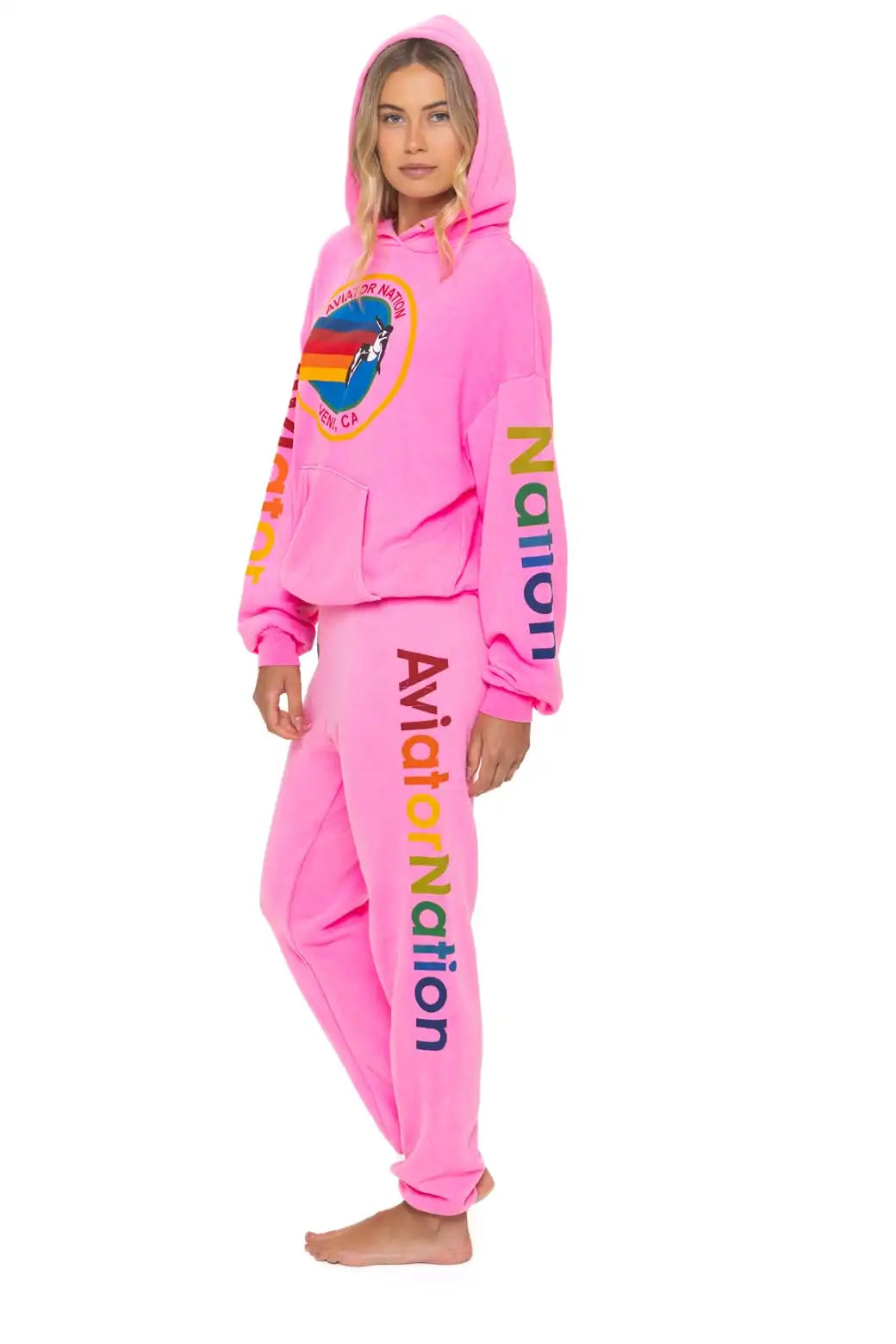 aviatornationhoodie.it.com