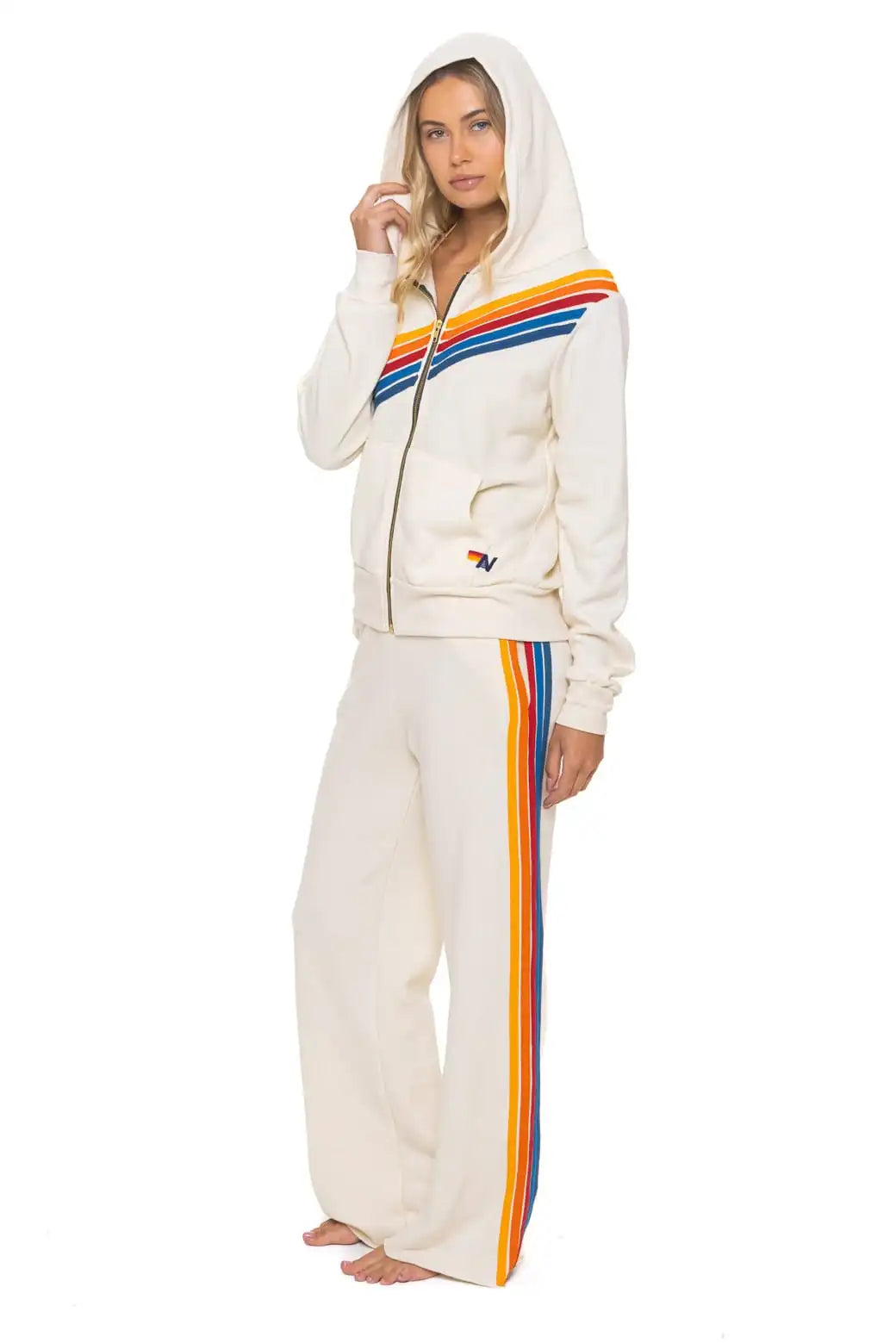 aviatornationhoodie.it.com