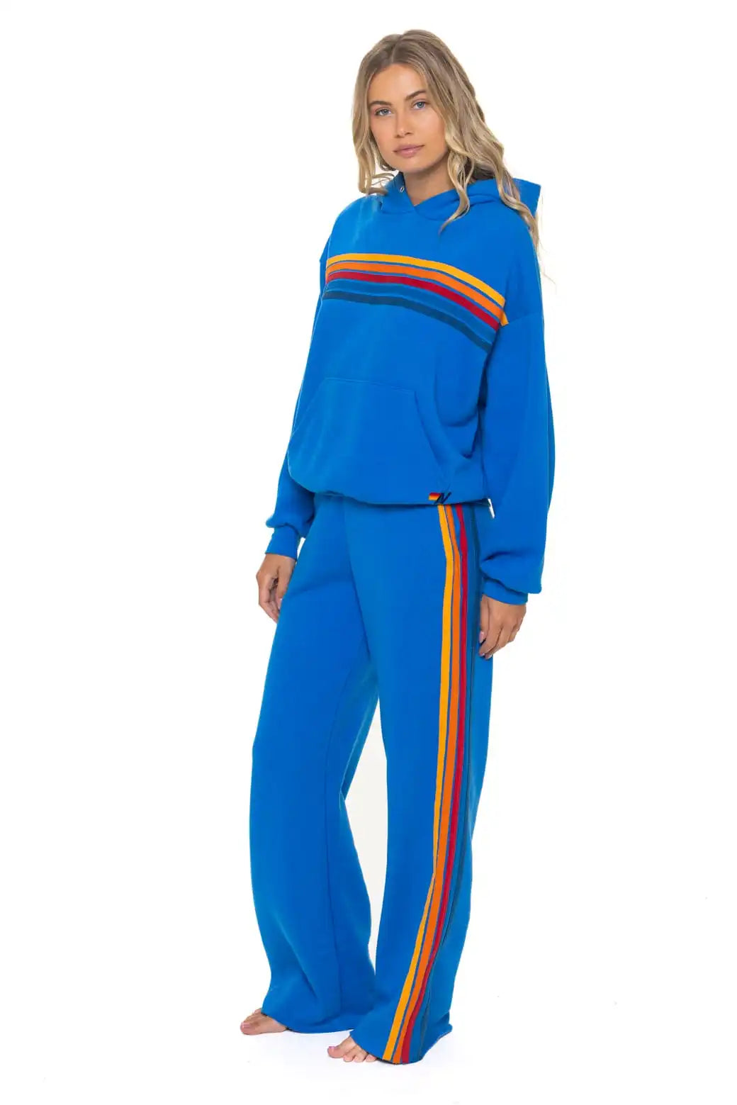 aviatornationhoodie.it.com
