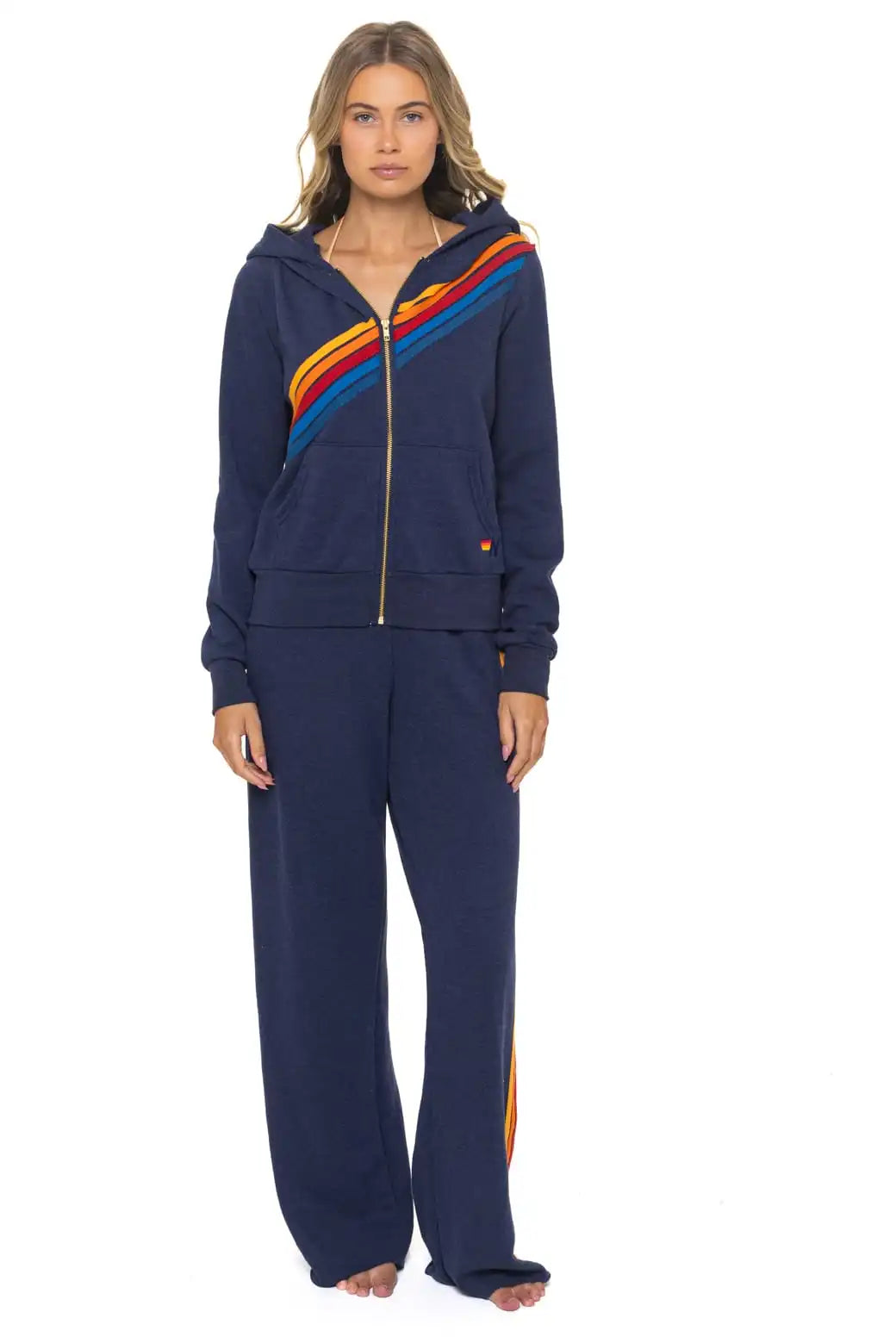 aviatornationhoodie.it.com