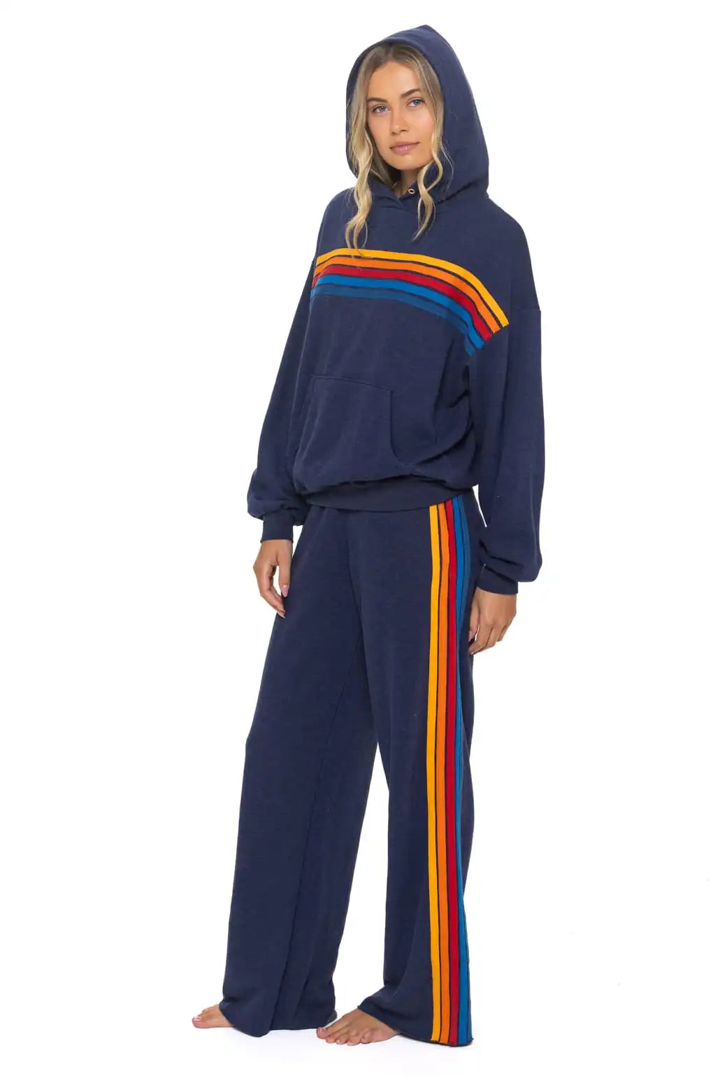 aviatornationhoodie.it.com