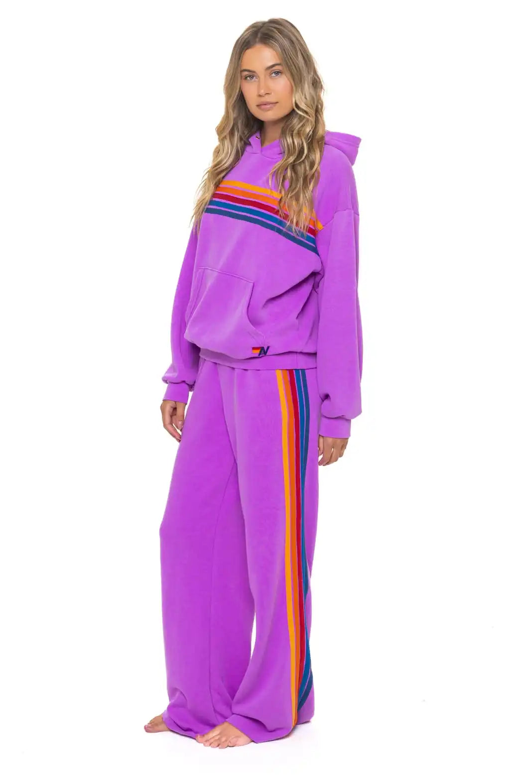 aviatornationhoodie.it.com
