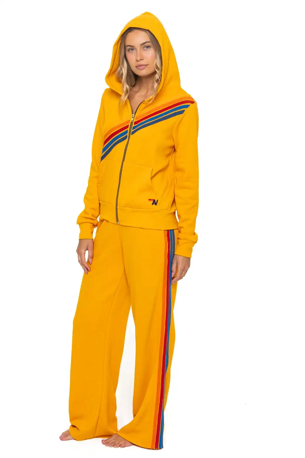 aviatornationhoodie.it.com