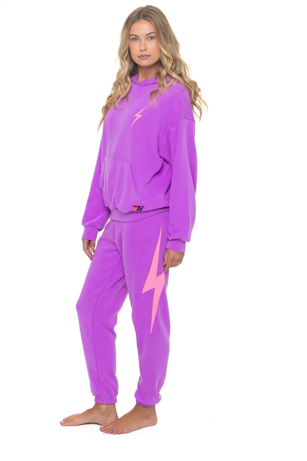 aviatornationhoodie.it.com
