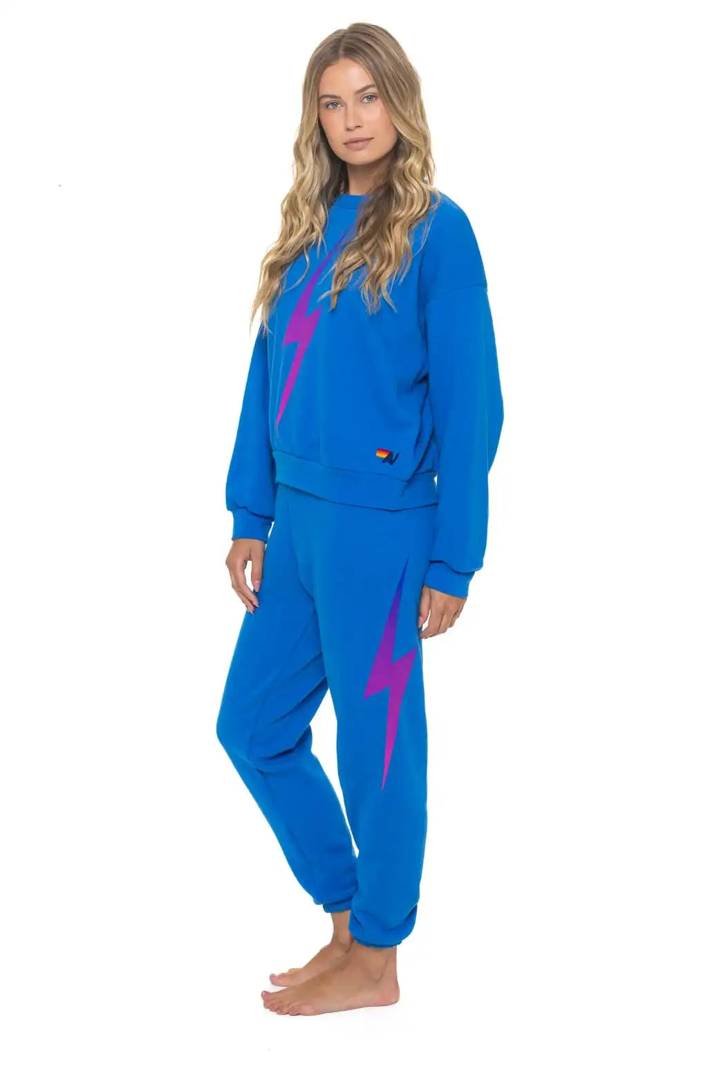 aviatornationhoodie.it.com