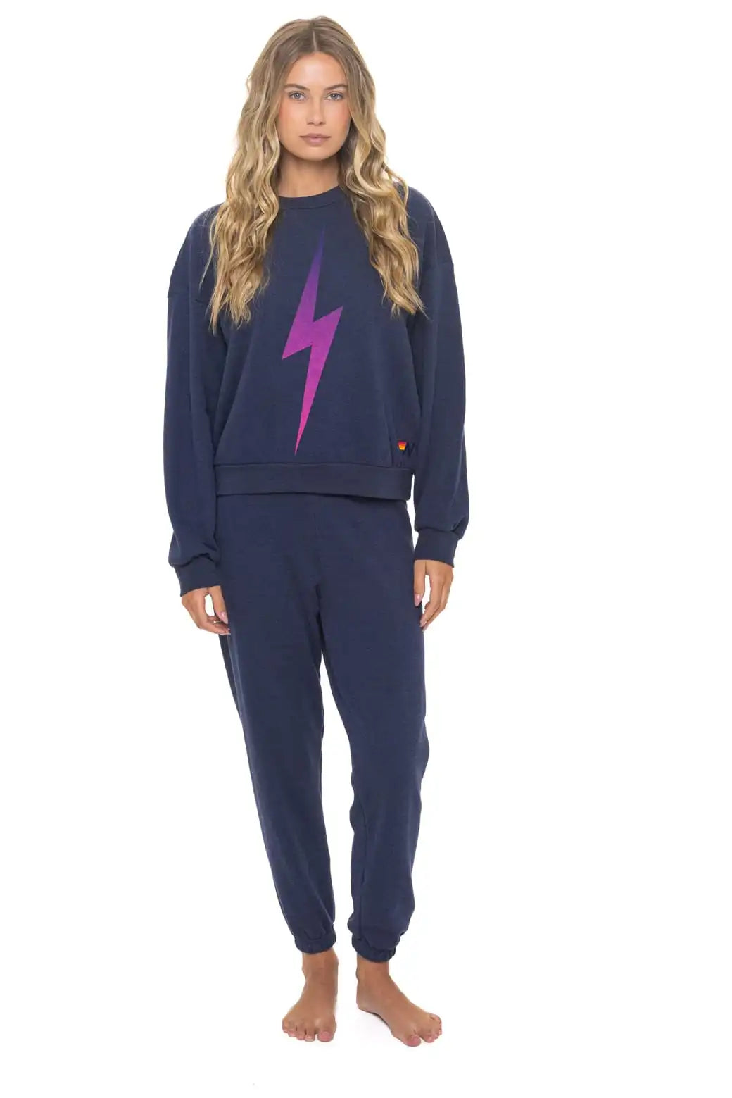 aviatornationhoodie.it.com