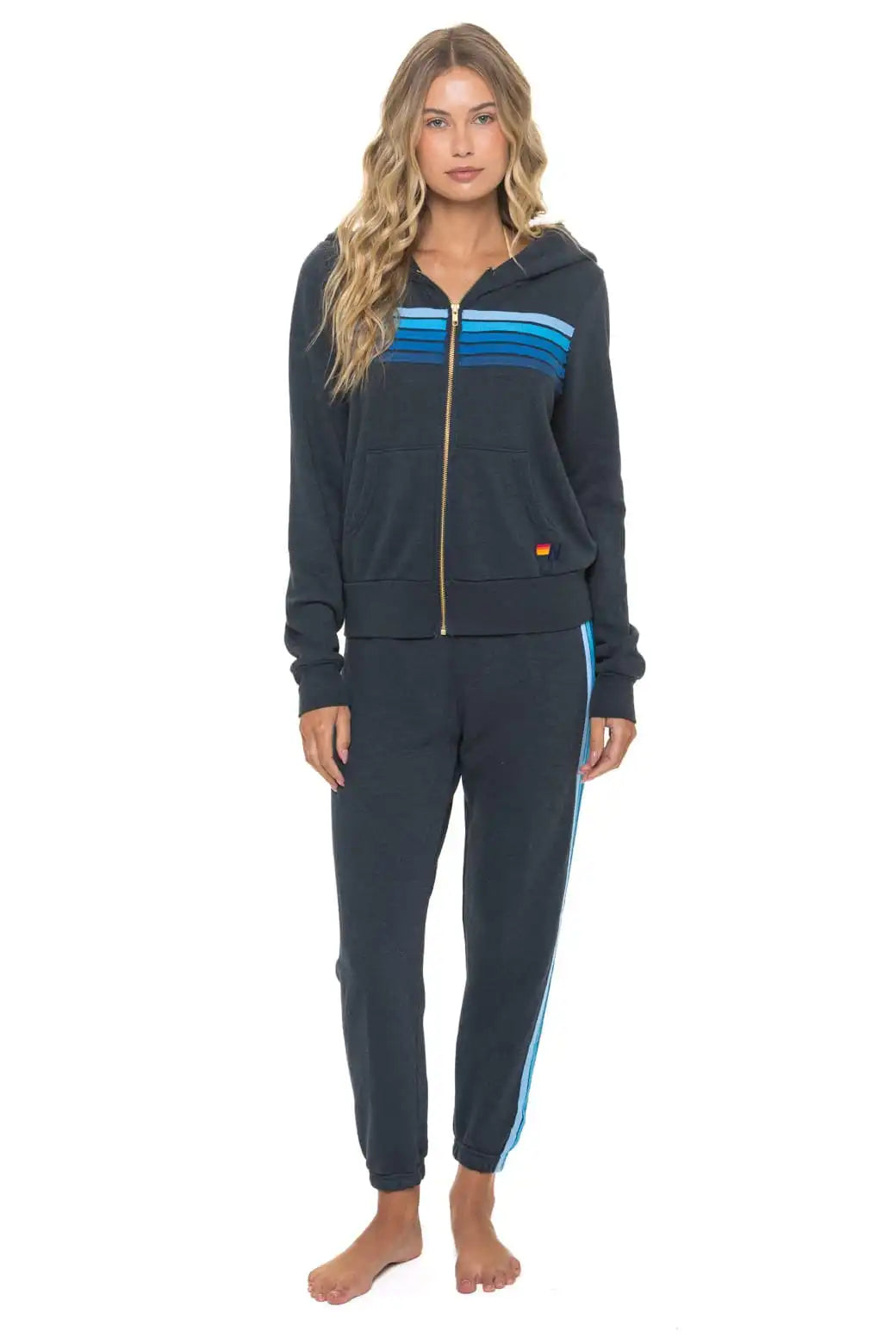 aviatornationhoodie.it.com