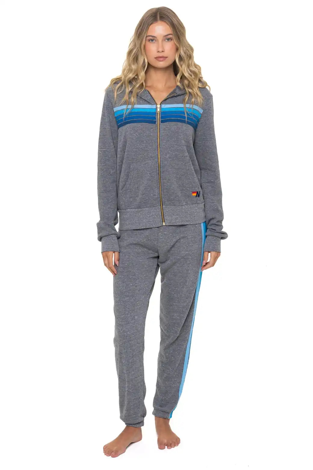 aviatornationhoodie.it.com
