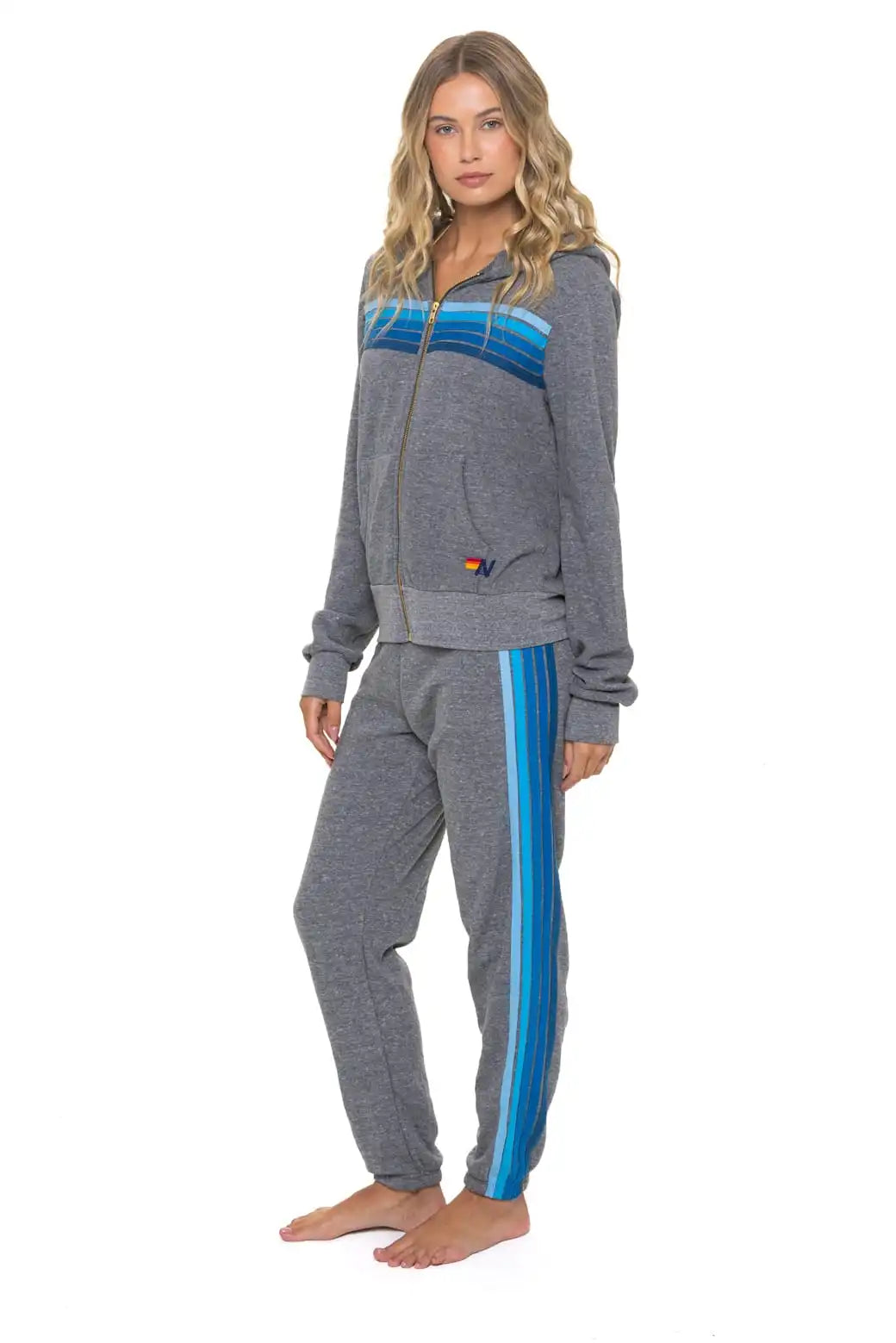 aviatornationhoodie.it.com