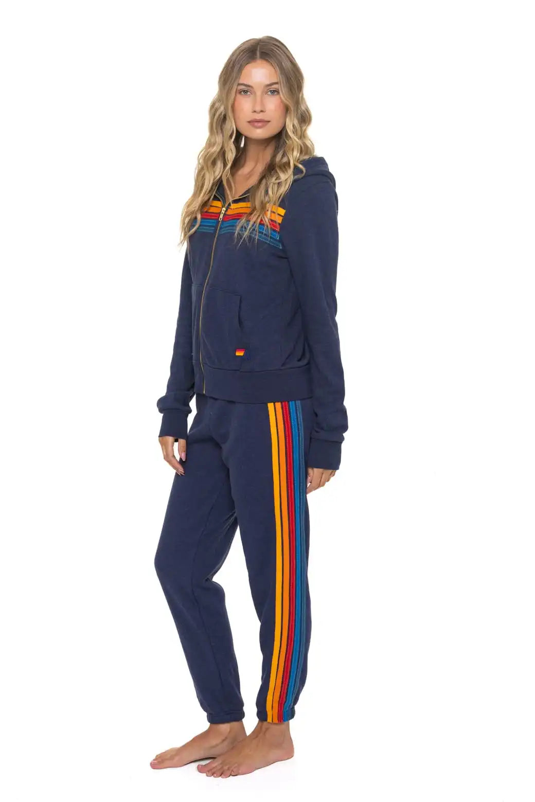 aviatornationhoodie.it.com