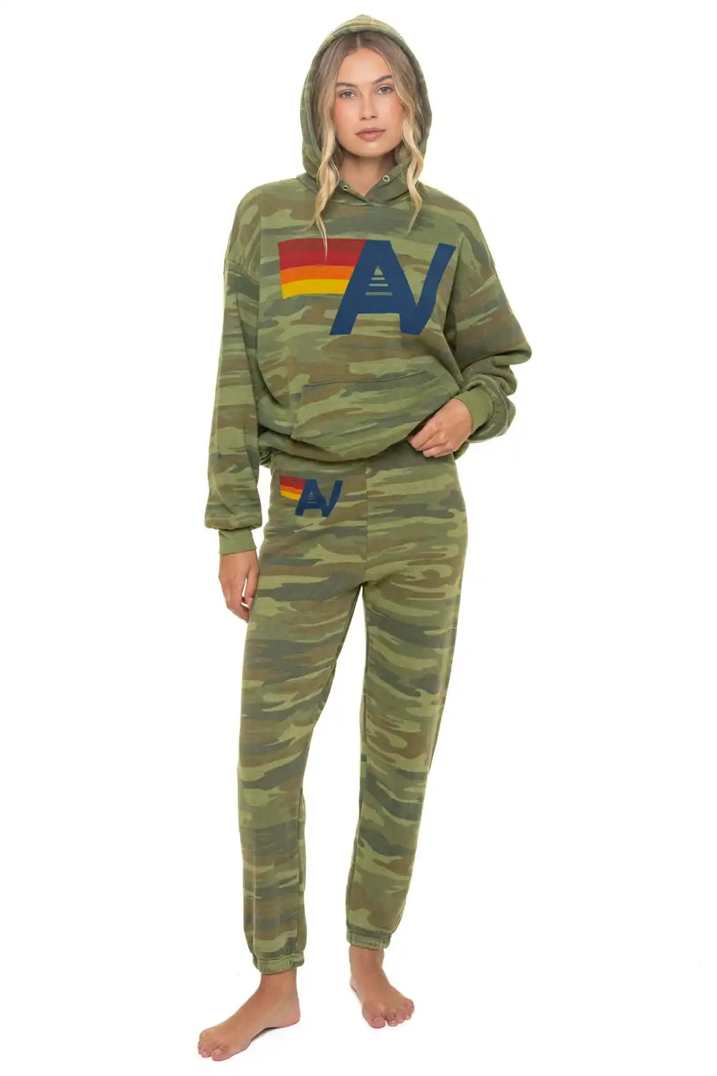 aviatornationhoodie.it.com