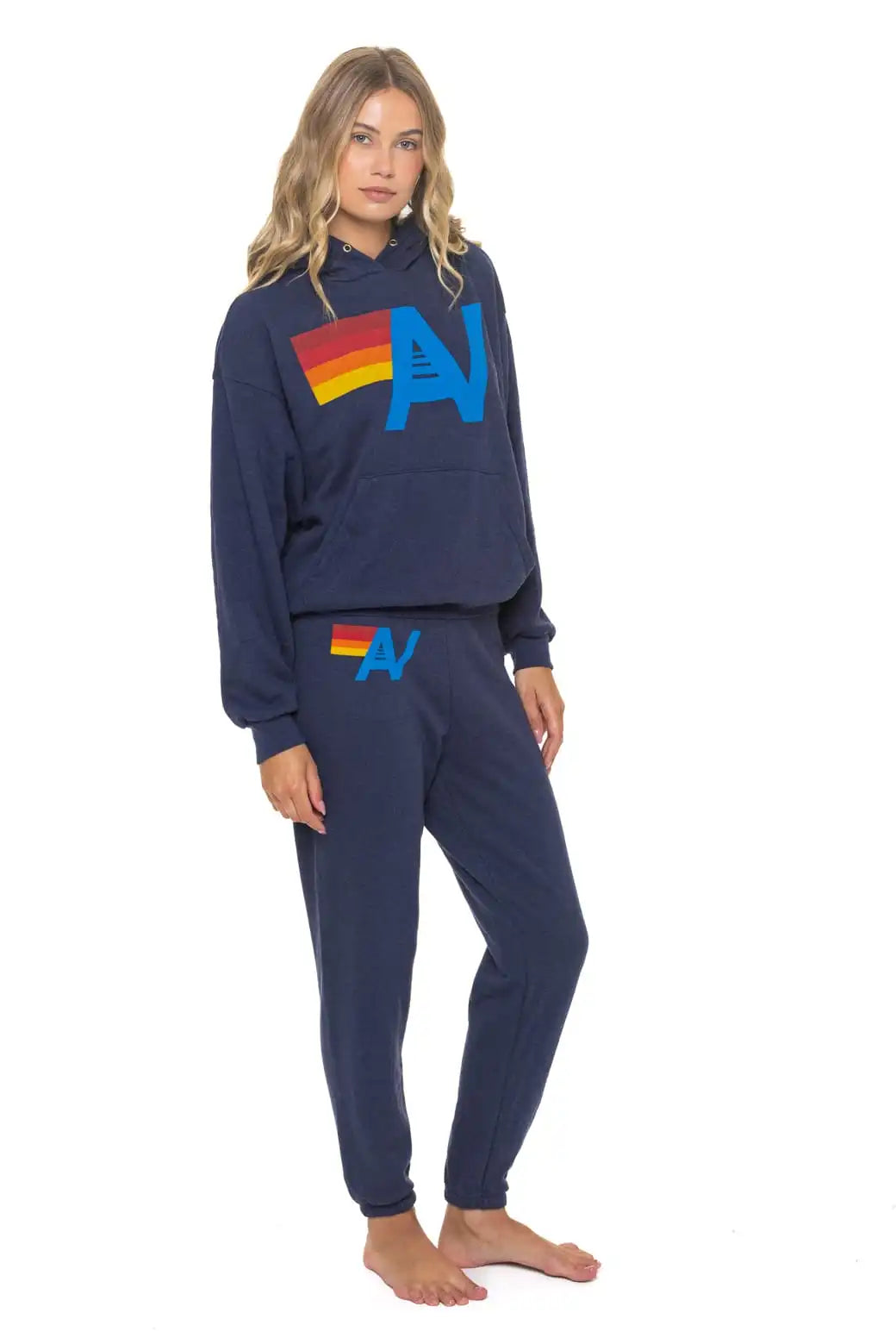aviatornationhoodie.it.com