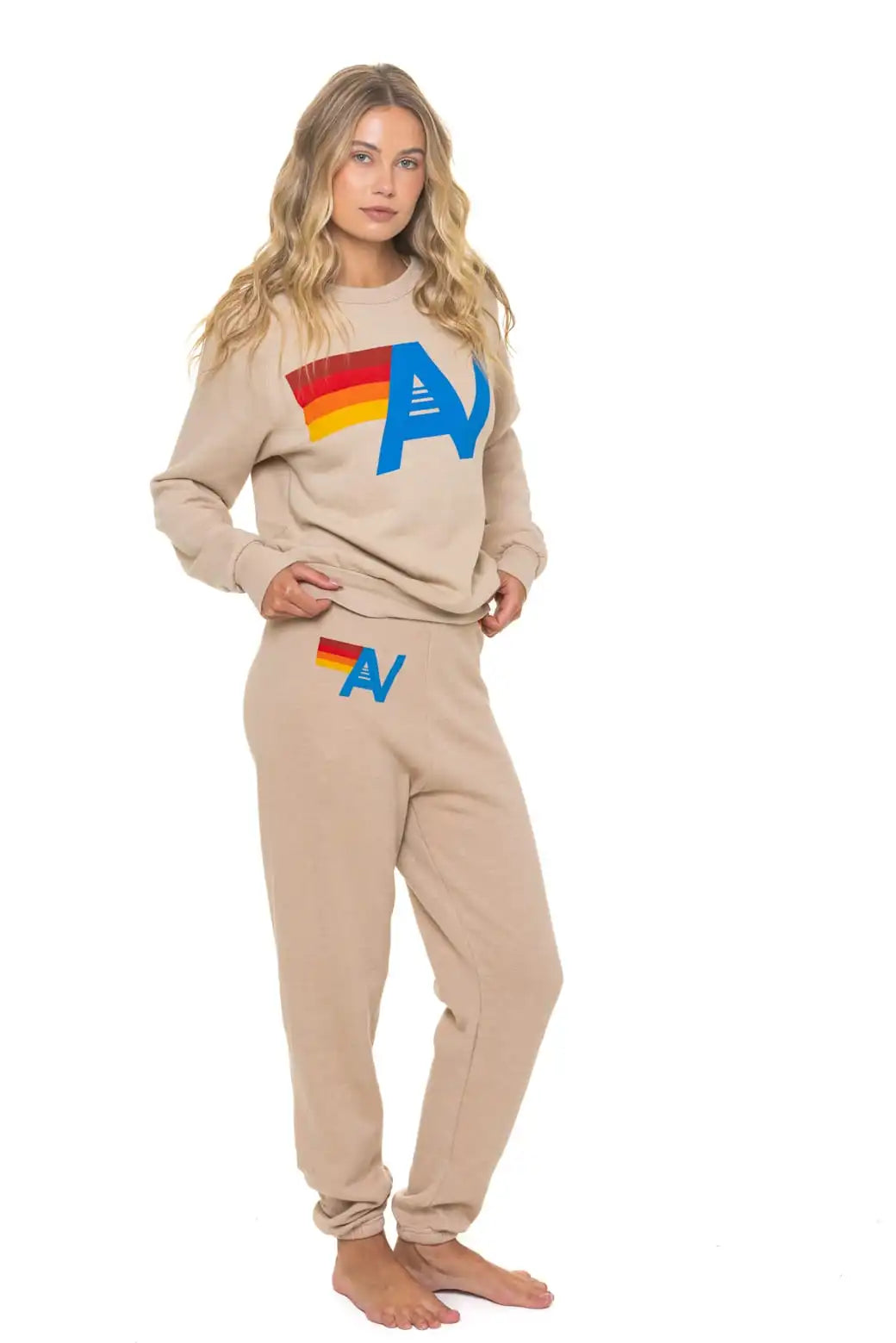 aviatornationhoodie.it.com