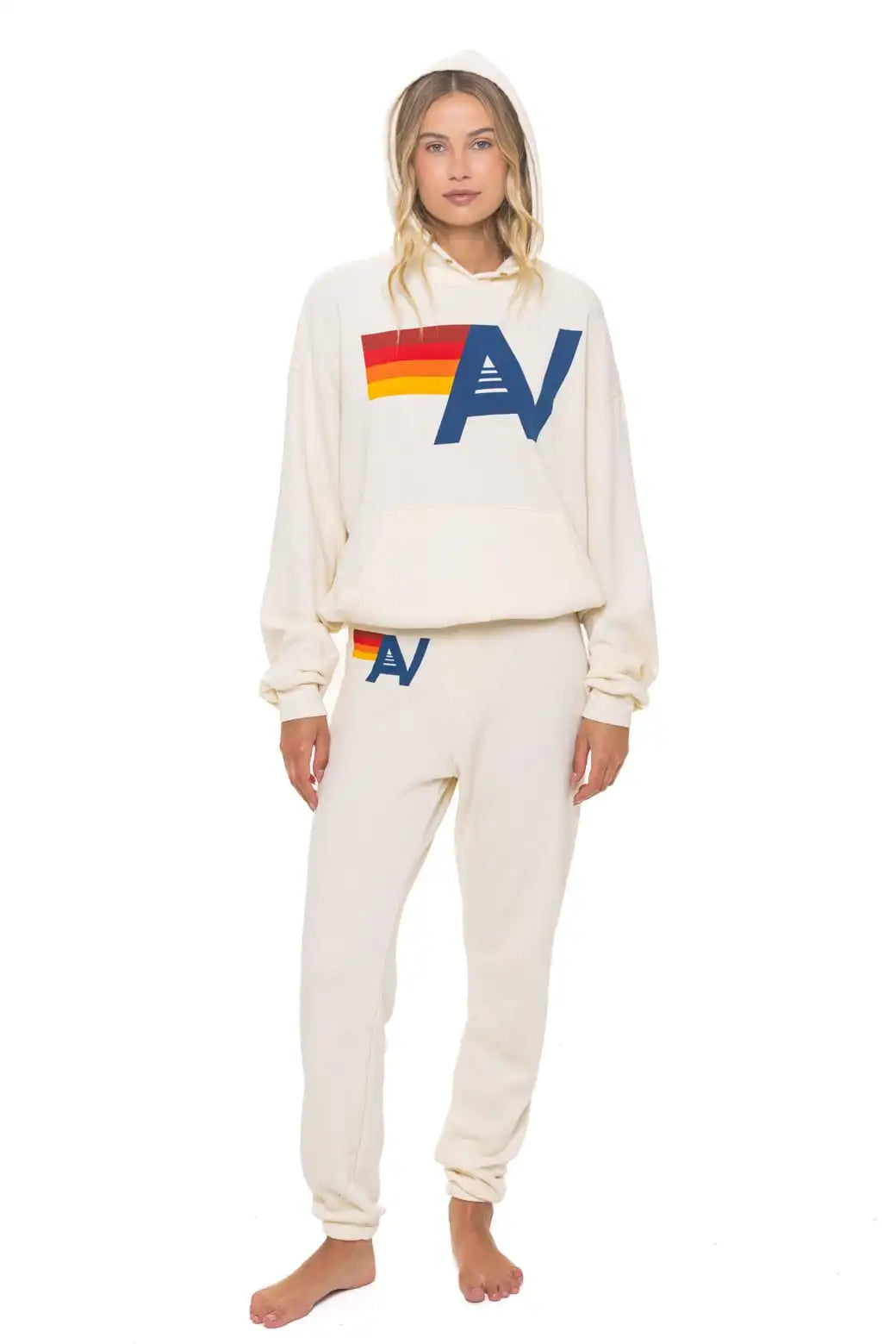 aviatornationhoodie.it.com