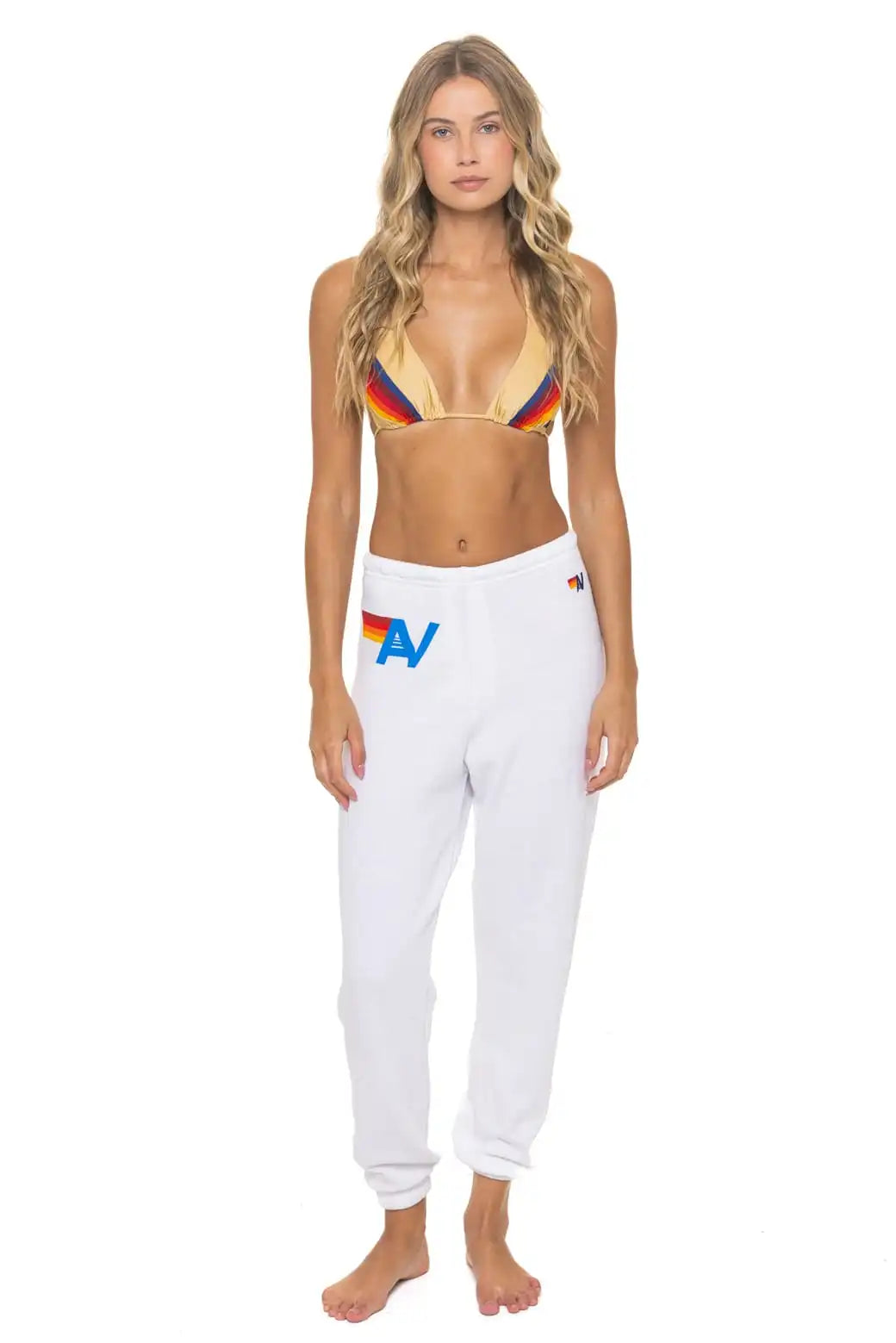 aviatornationhoodie.it.com