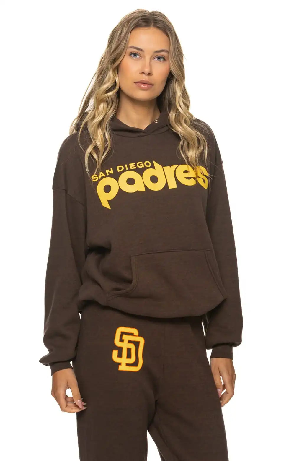 aviatornationhoodie.it.com