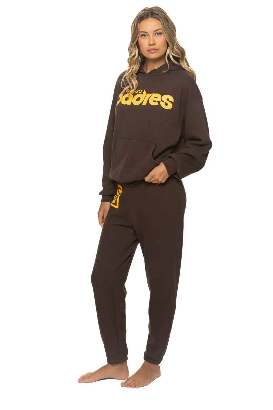 aviatornationhoodie.it.com