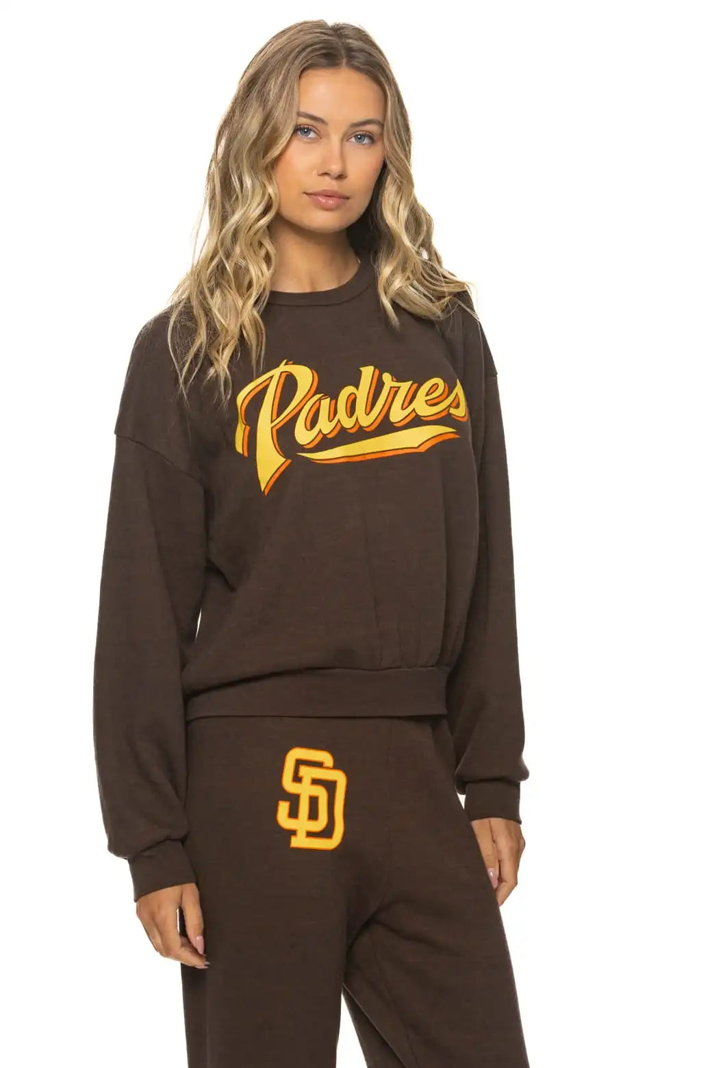 aviatornationhoodie.it.com