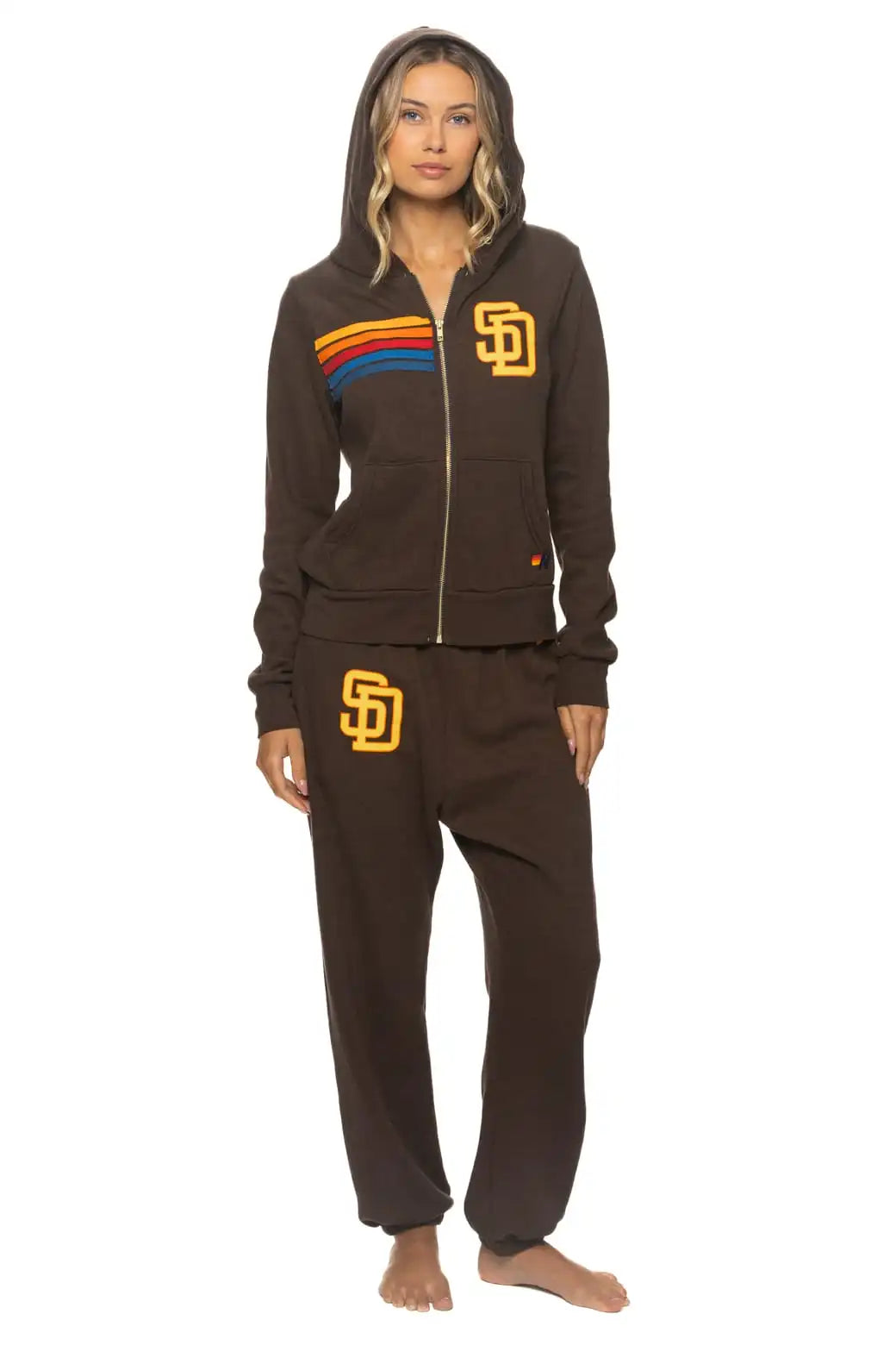 aviatornationhoodie.it.com
