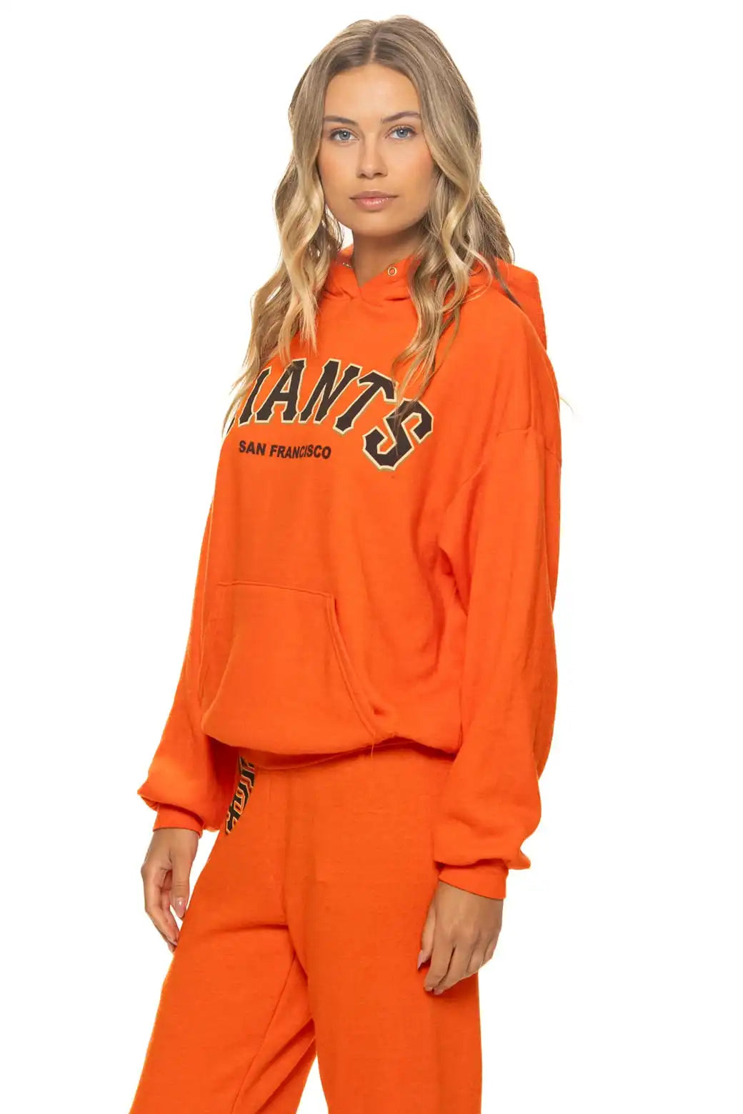 aviatornationhoodie.it.com