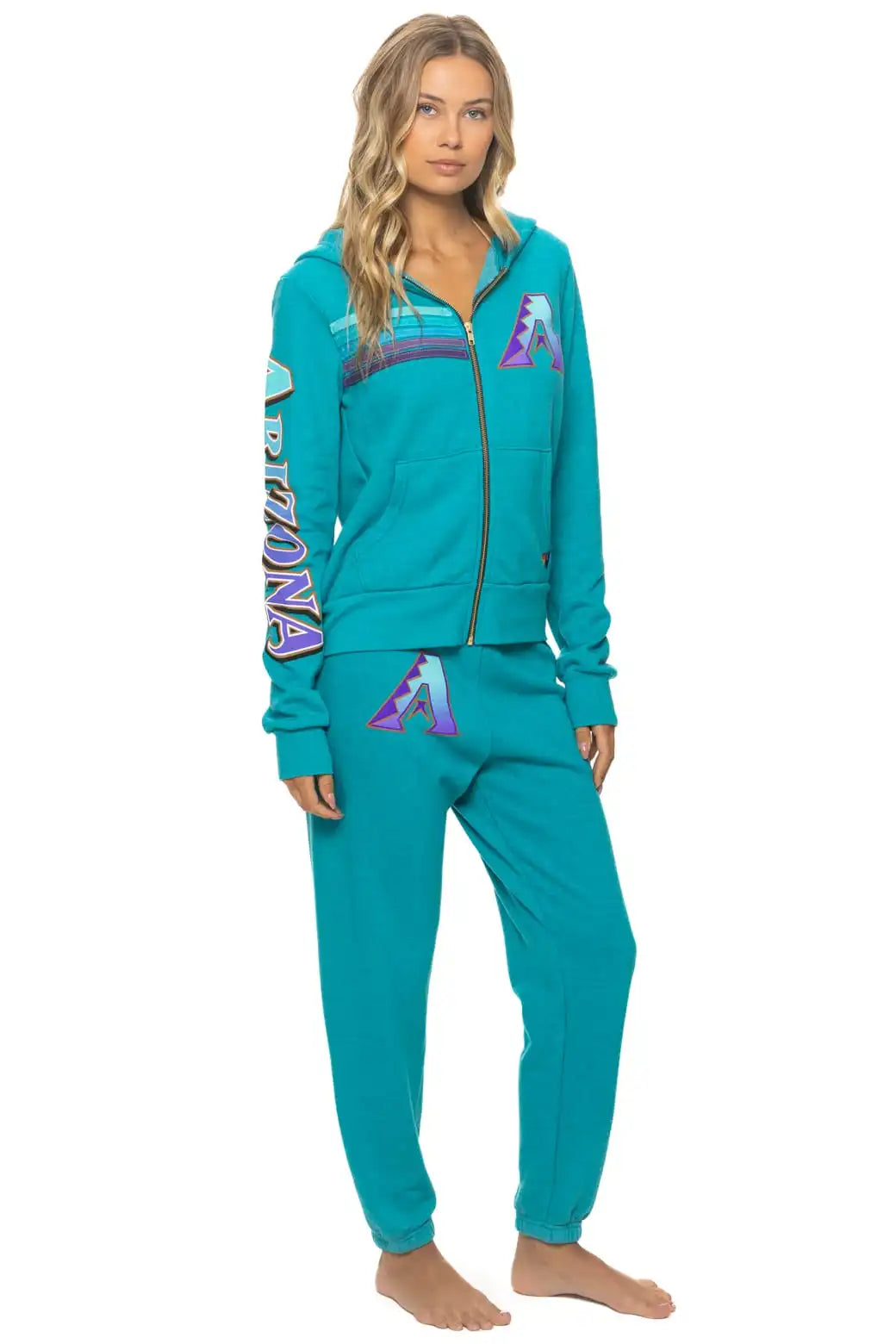 aviatornationhoodie.it.com
