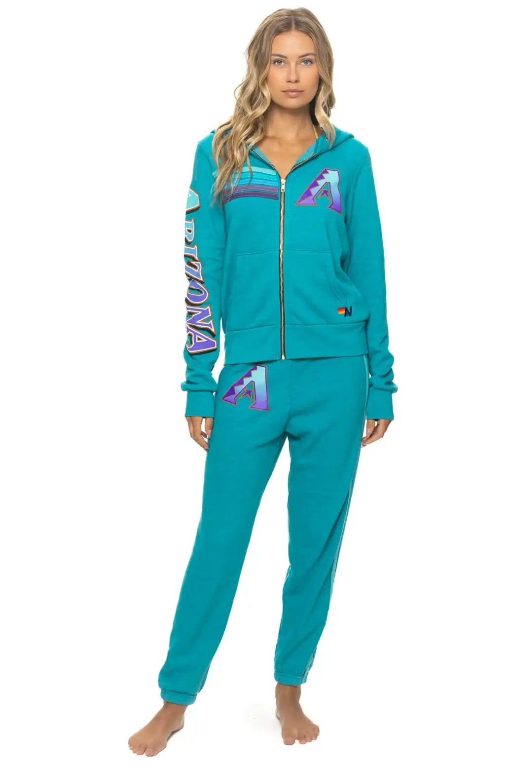 aviatornationhoodie.it.com