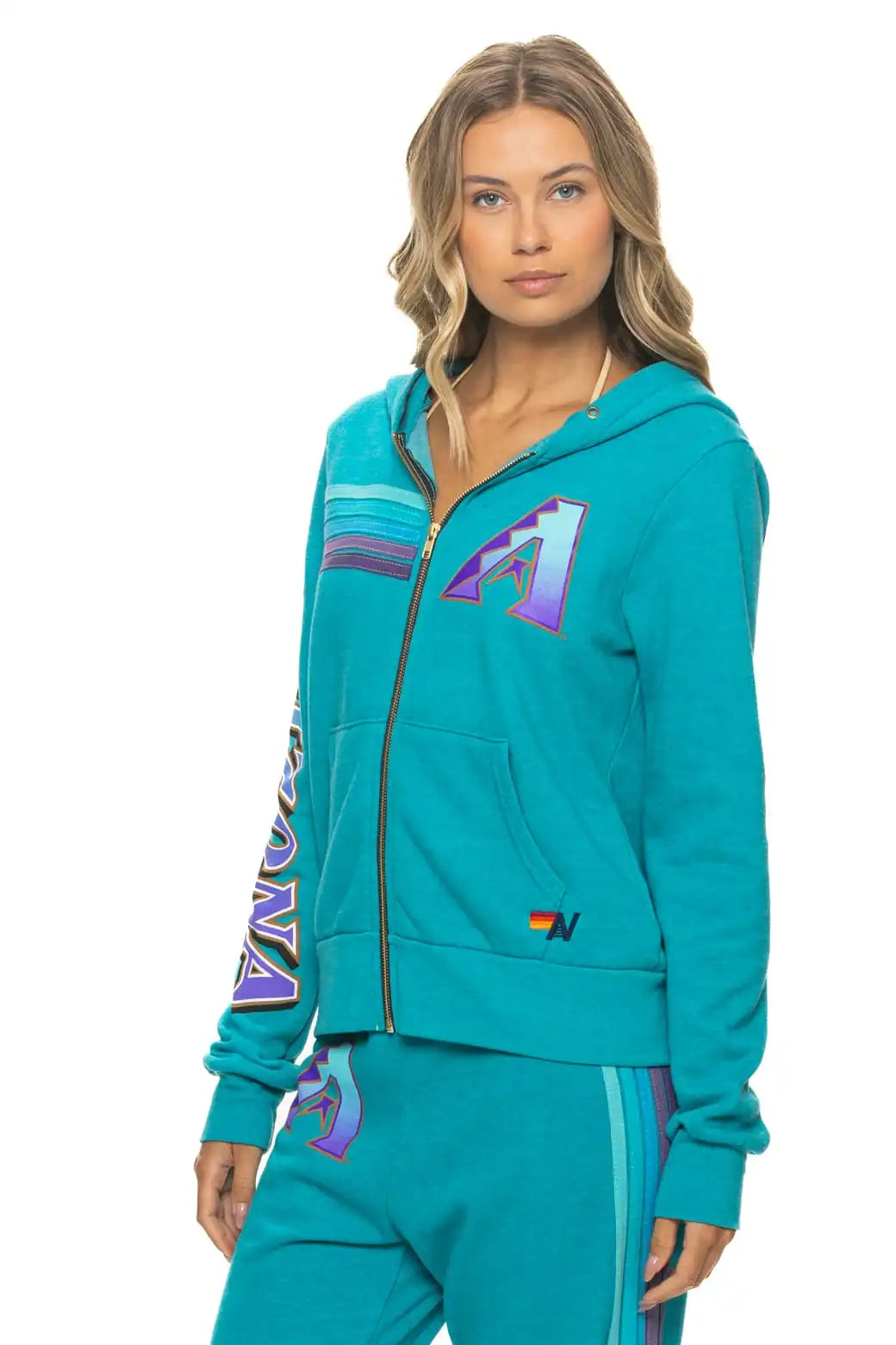 aviatornationhoodie.it.com