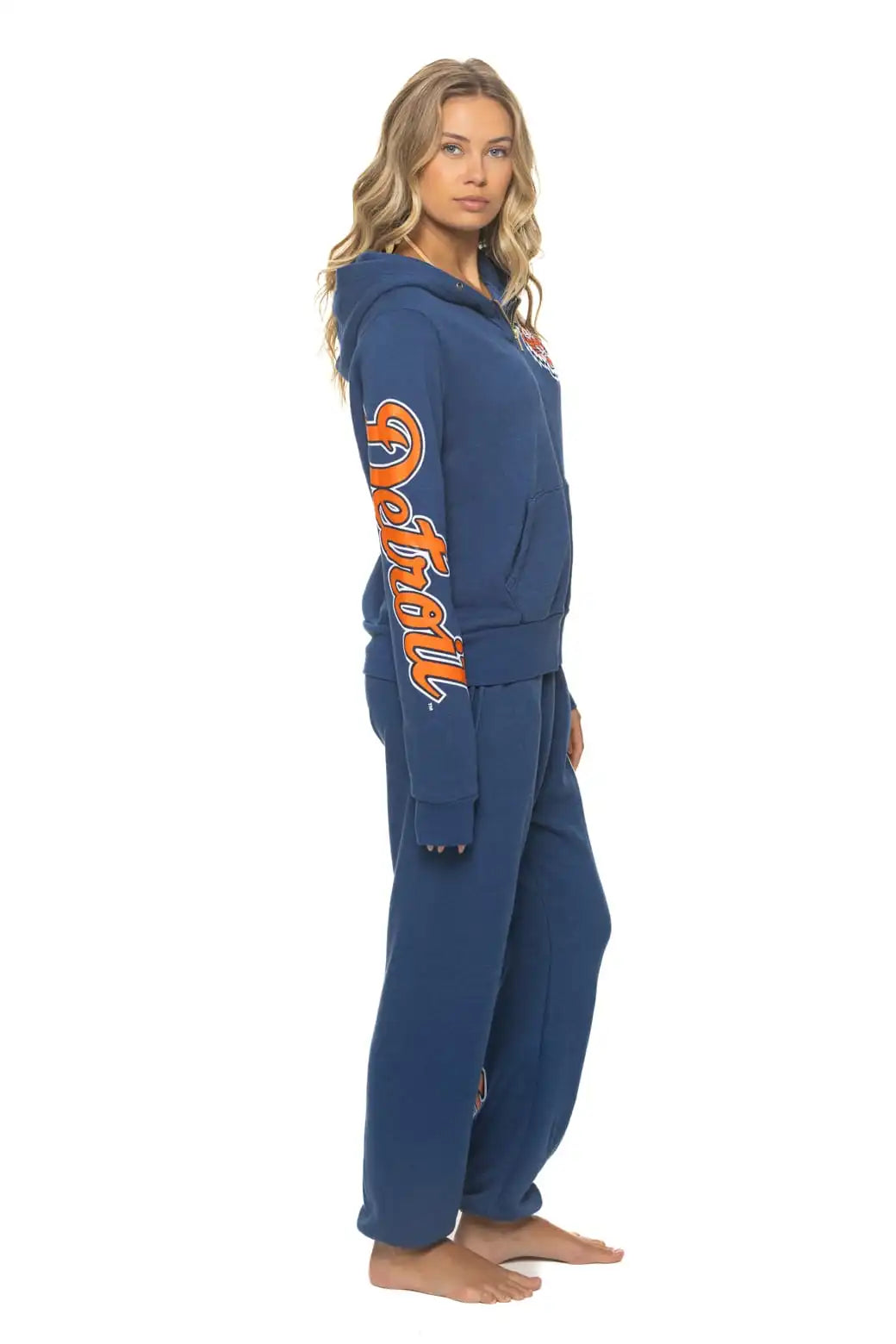 aviatornationhoodie.it.com