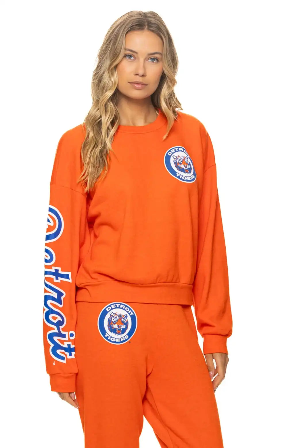 aviatornationhoodie.it.com