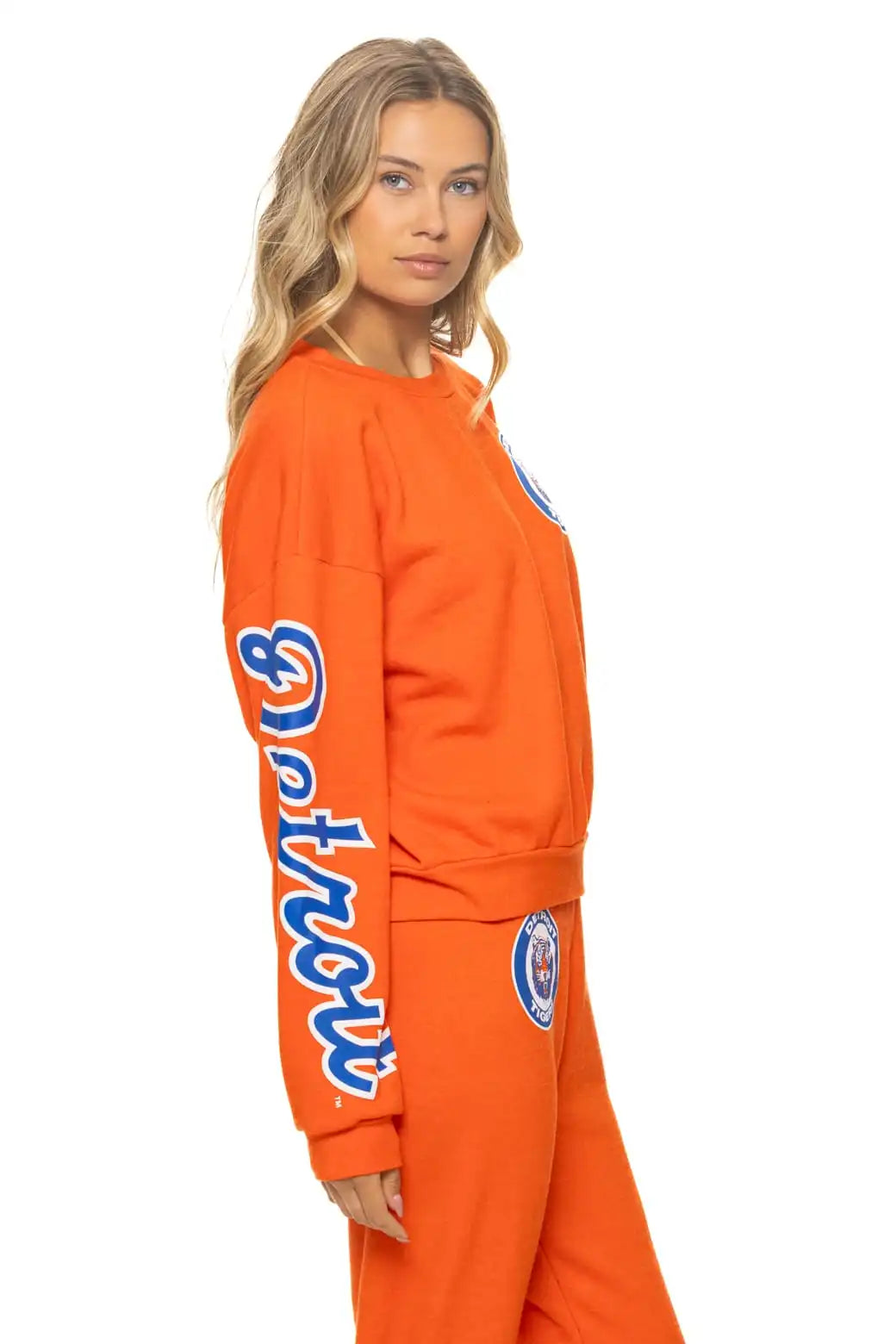 aviatornationhoodie.it.com