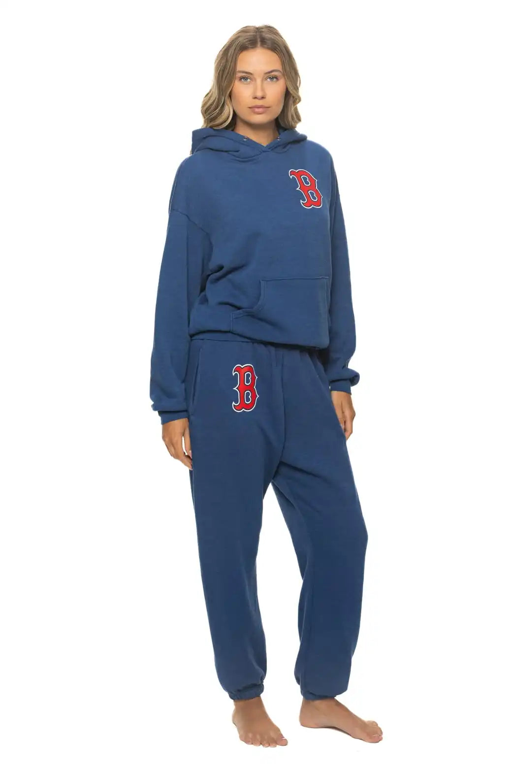 aviatornationhoodie.it.com