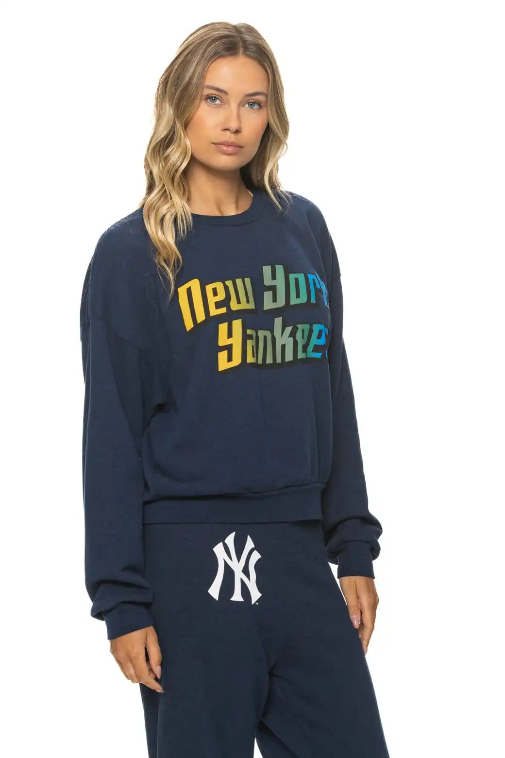 aviatornationhoodie.it.com