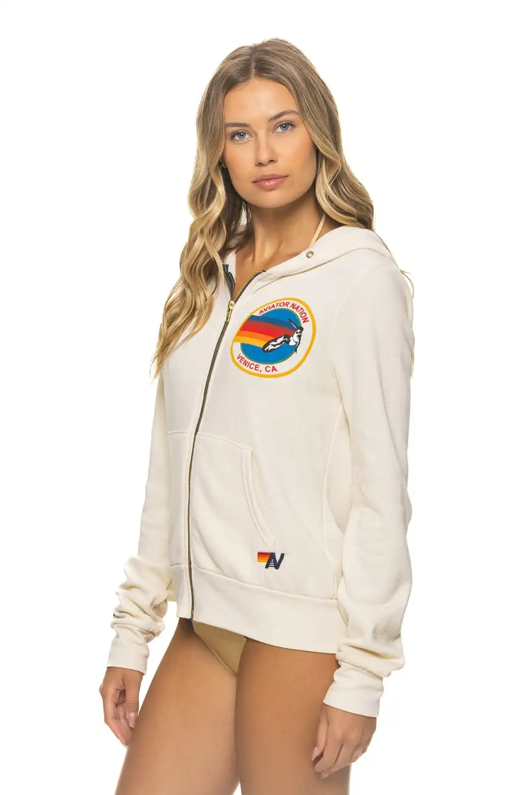 aviatornationhoodie.it.com