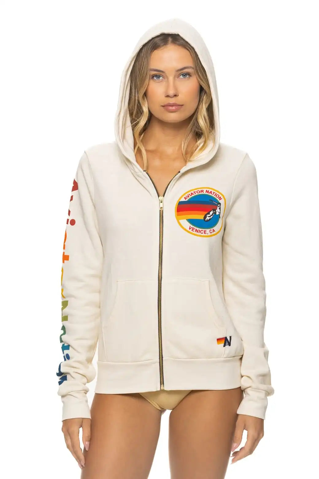 aviatornationhoodie.it.com
