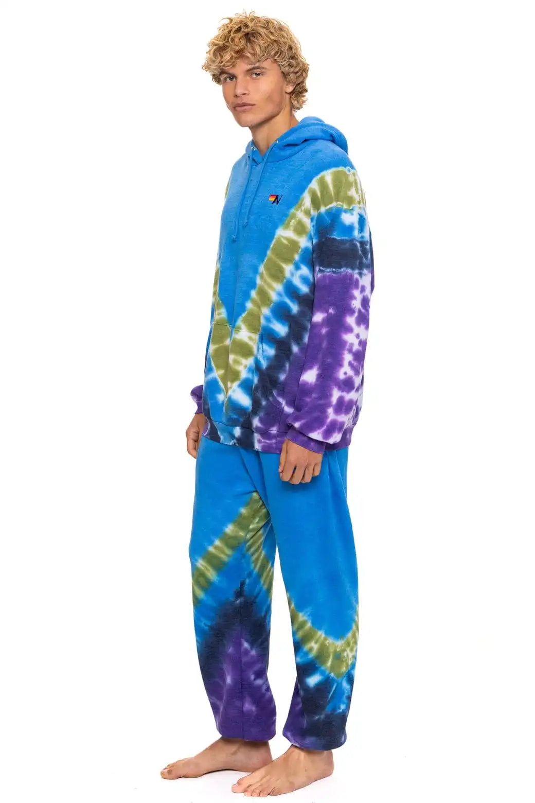 aviatornationhoodie.it.com