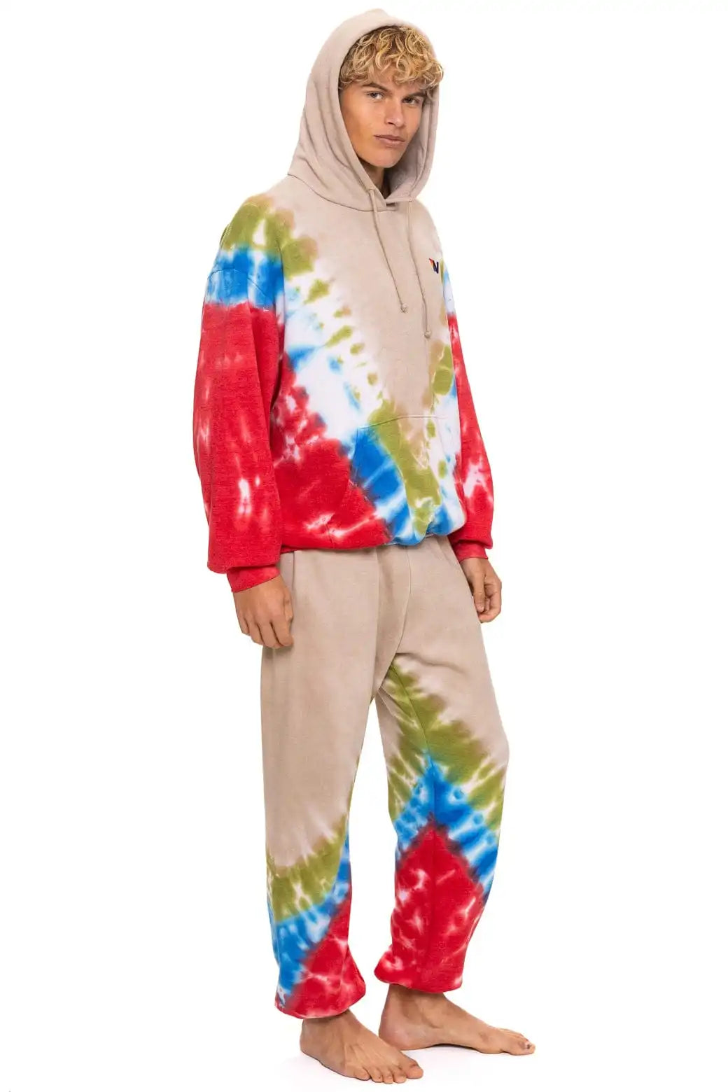 aviatornationhoodie.it.com