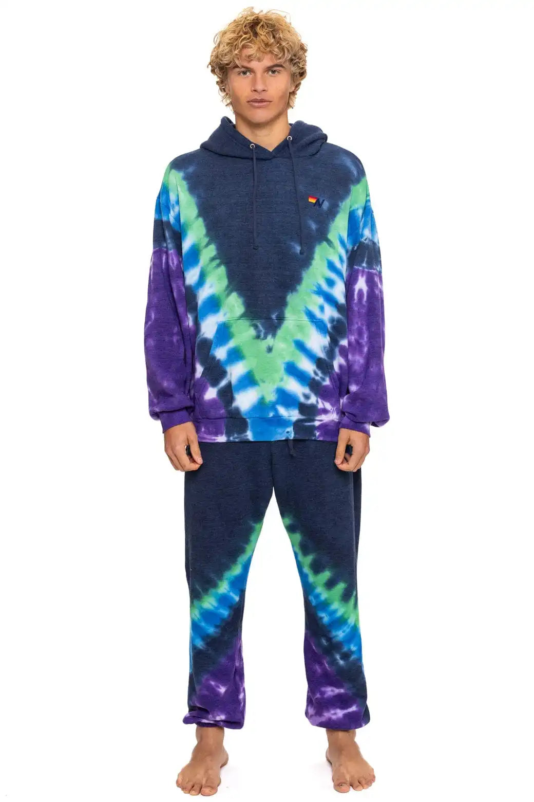 aviatornationhoodie.it.com